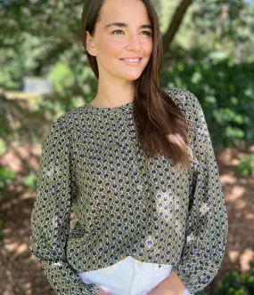 Stream Fit ShrinkageFree Fabric Green Printed Popover Blouse