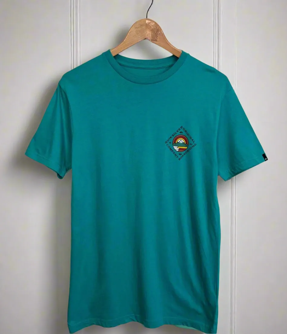 Simple Wear Green Scenic View Quiksilver Printed Short Sleeve Tee
