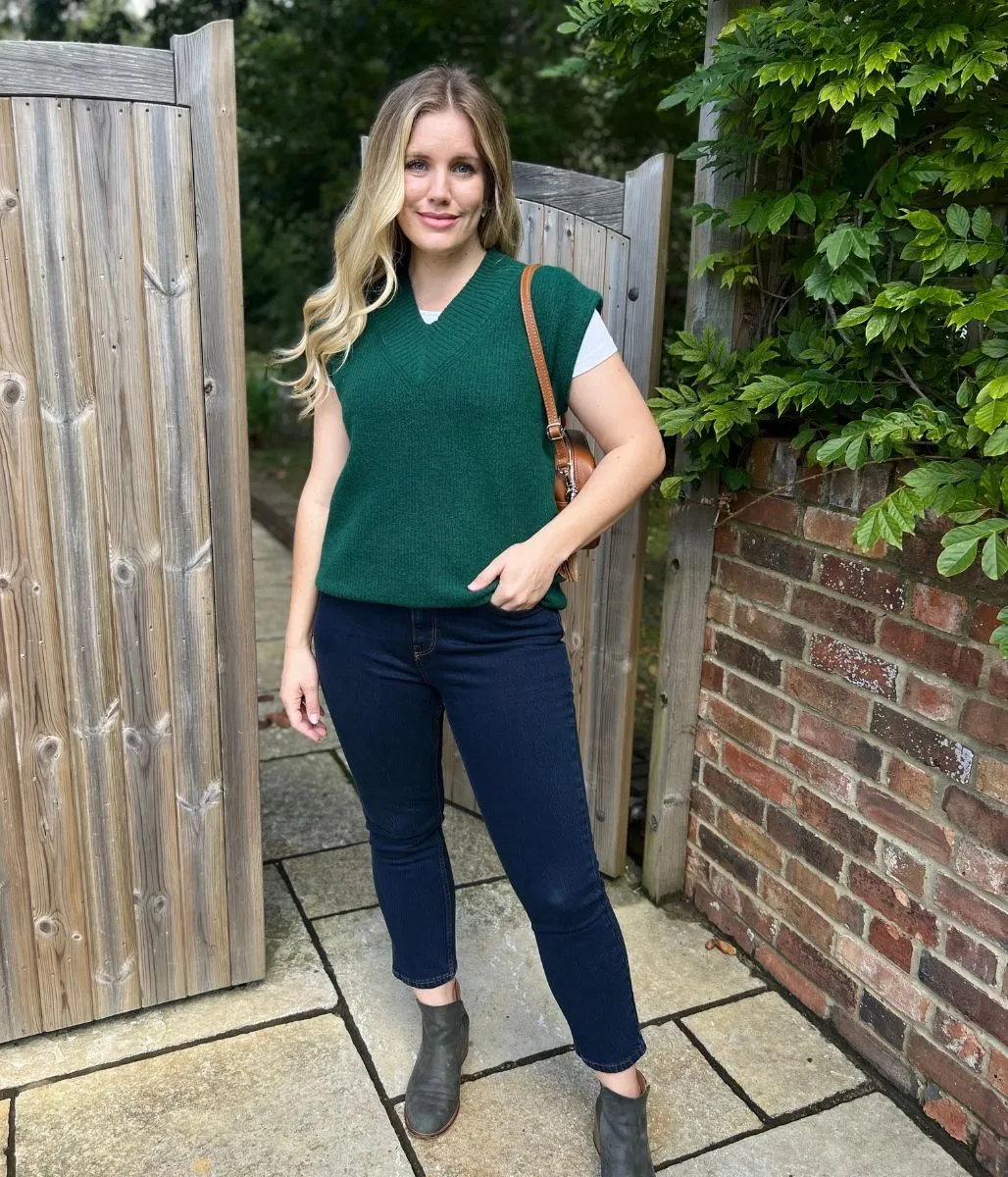 Green V Neck Knitted Sleeveless Jumper Layering Fit Flexible Drop Shoulder
