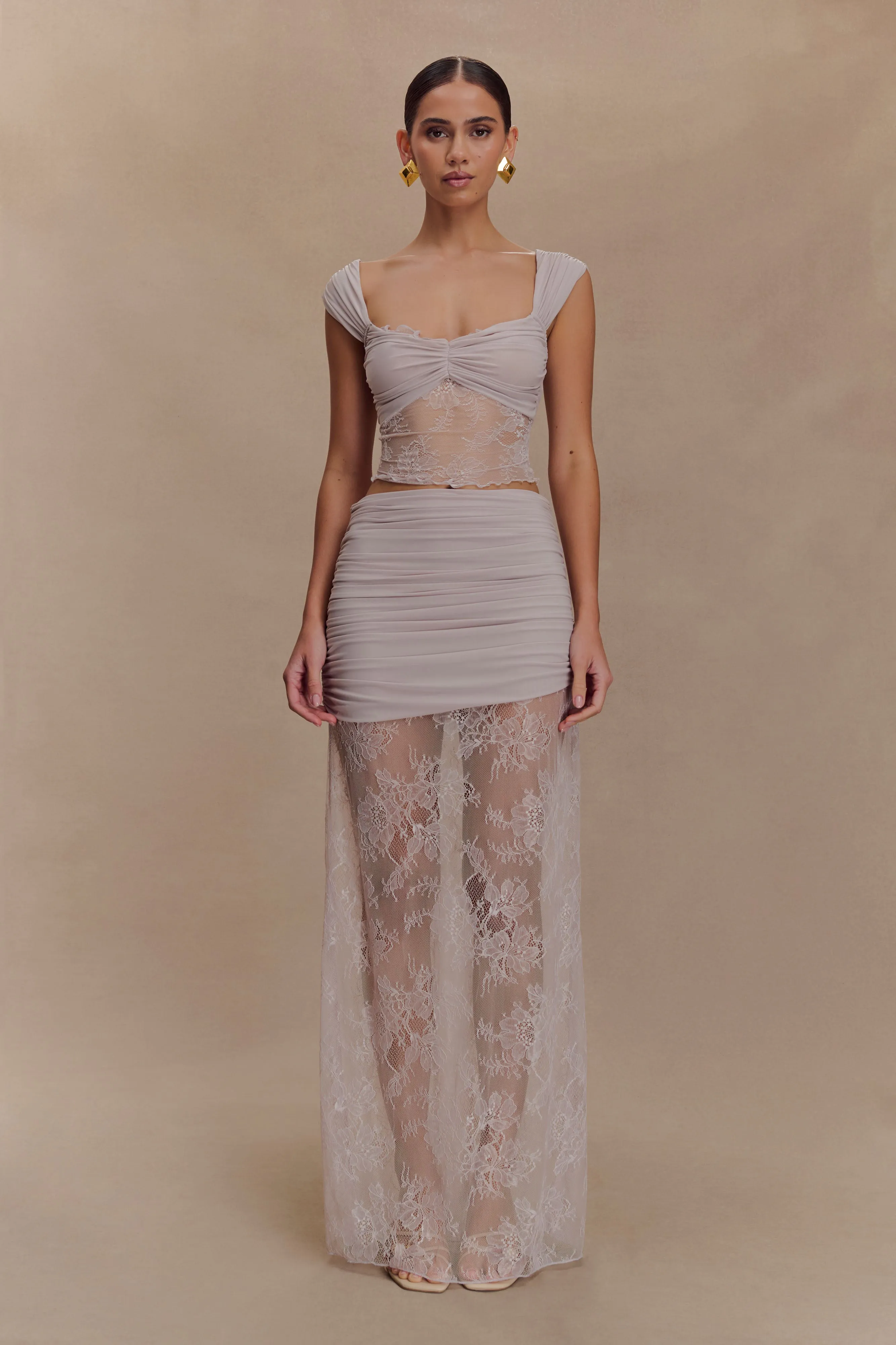 Guinevere Lace And Mesh Top - Lilac DoubleStitched Hemming Flexible Knit Blend