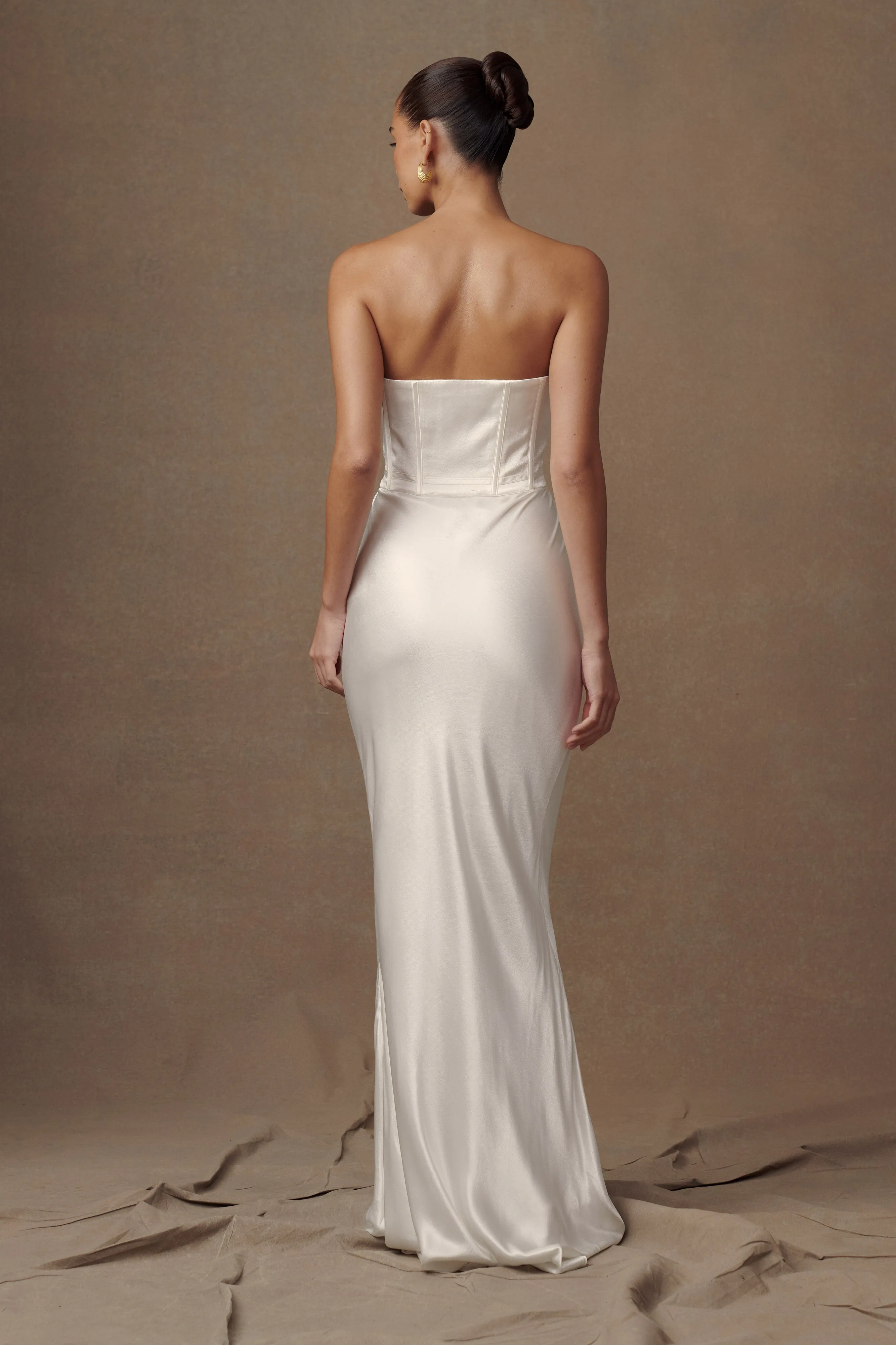 Loose Fit Harlow Satin Strapless Maxi Dress - Ivory