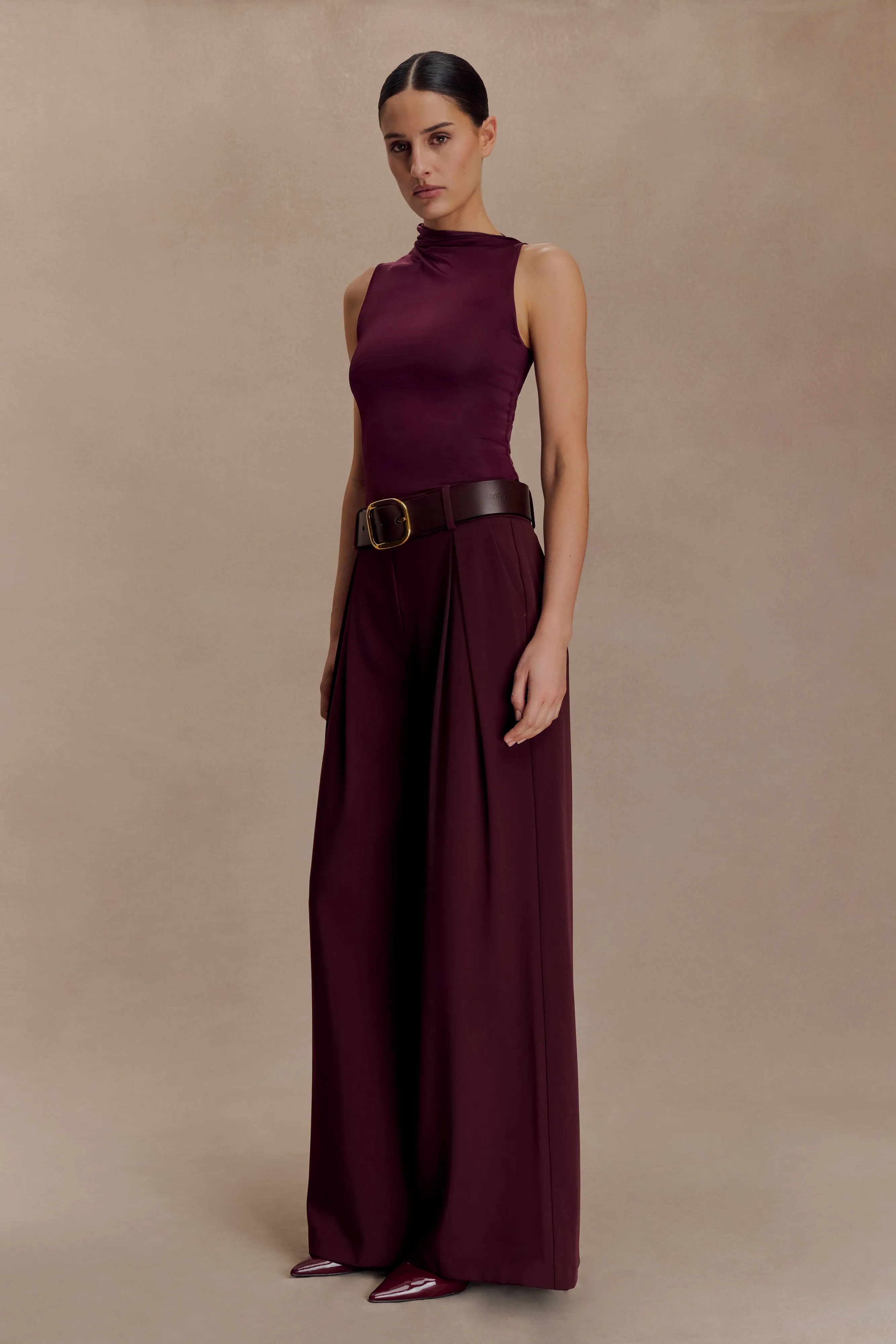 Hadleigh Sleeveless Slinky Top - Burgundy MultiPocket Design