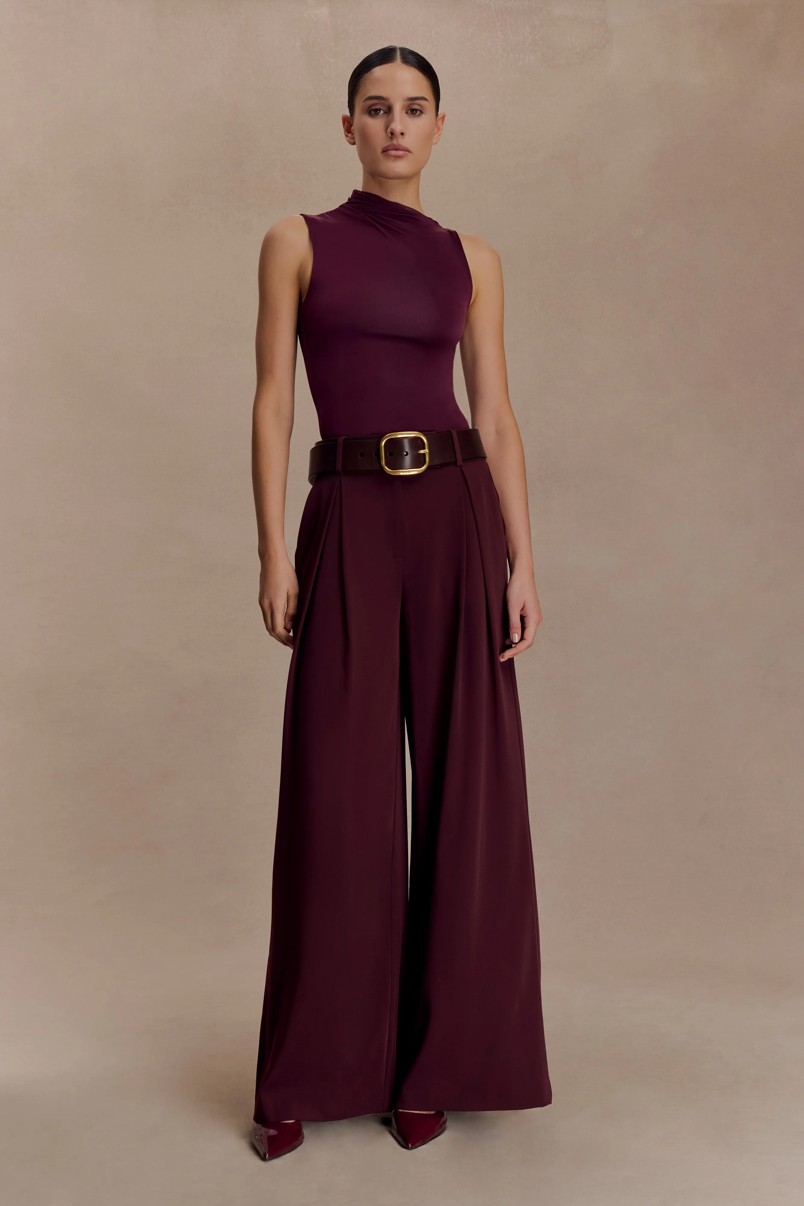 Hadleigh Sleeveless Slinky Top - Burgundy Water resistant coating V-neck Shirt