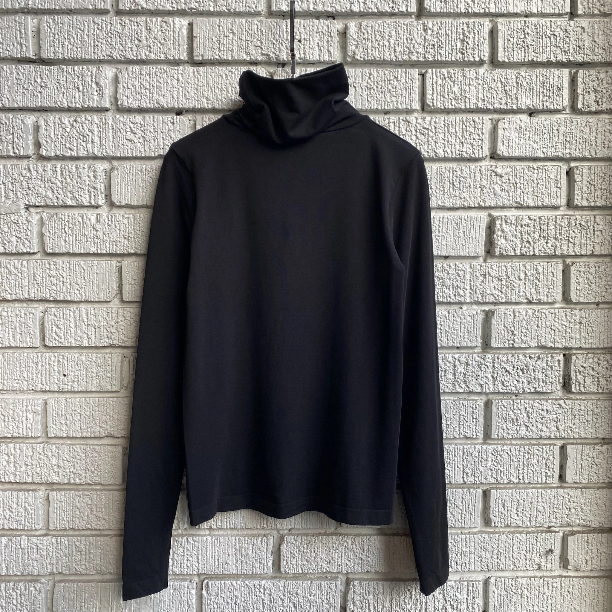 Mountain Hike Arid zone Bamboo Short Turtleneck Top
