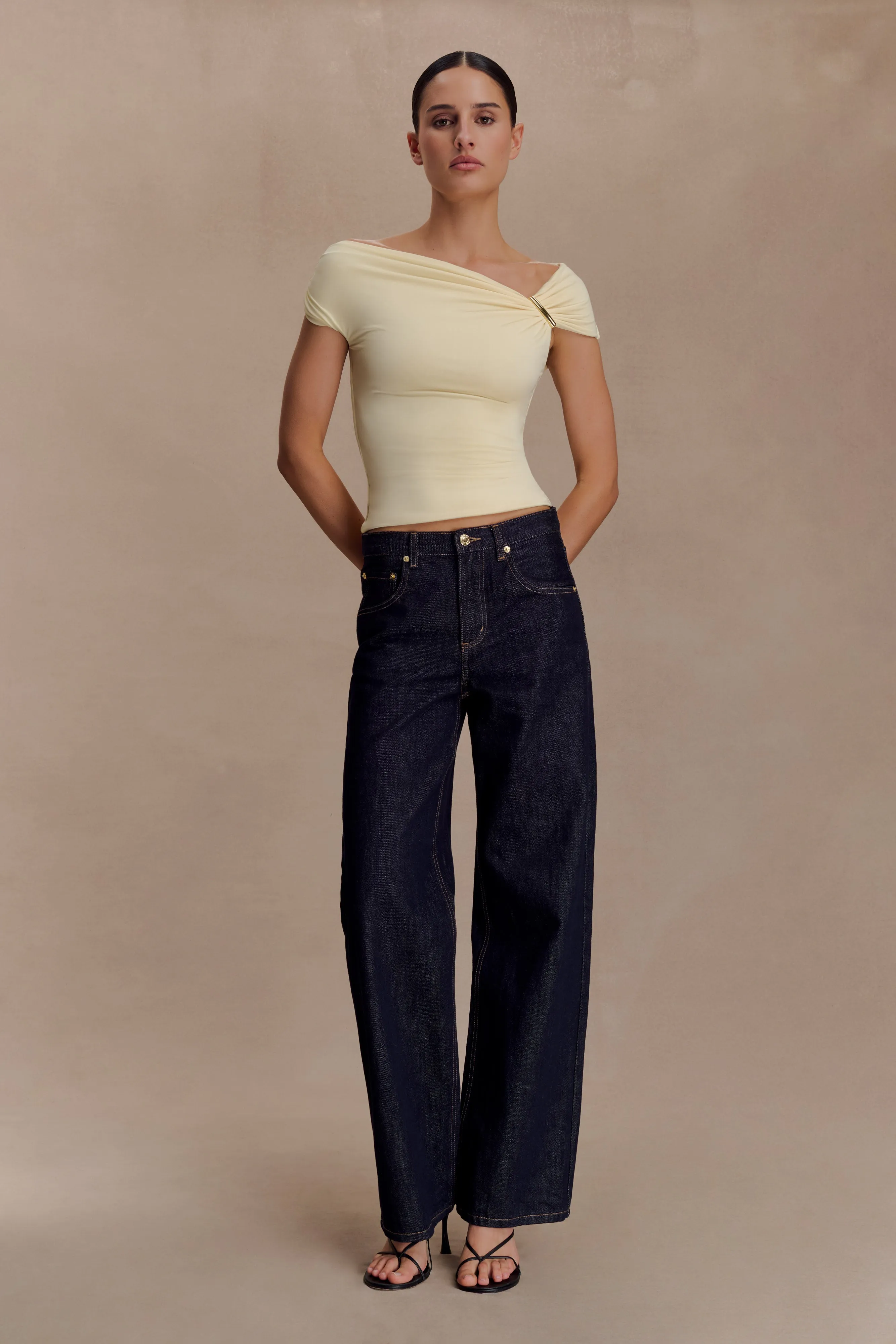 Retro design Kinsley Slinky Top With Hardware - Pale Lemon