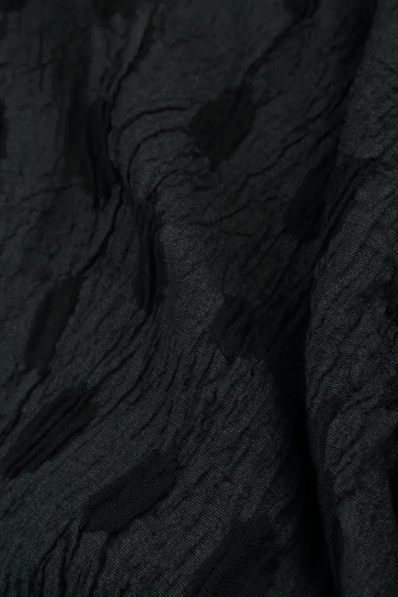 Hooded Textured Bubbles Graphite Linen Jacket Minimal Detail WeatherproofCoating
