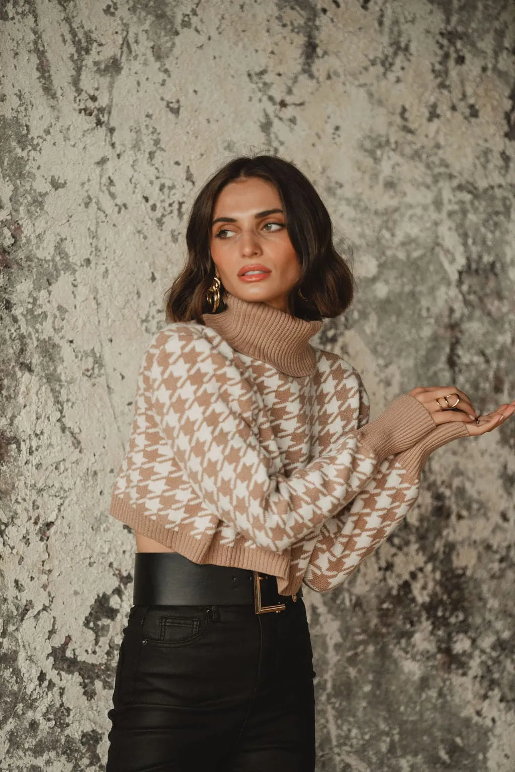 Jamie Beige Houndstooth Sweater Hidden Zipper Closure Fitted Blouse