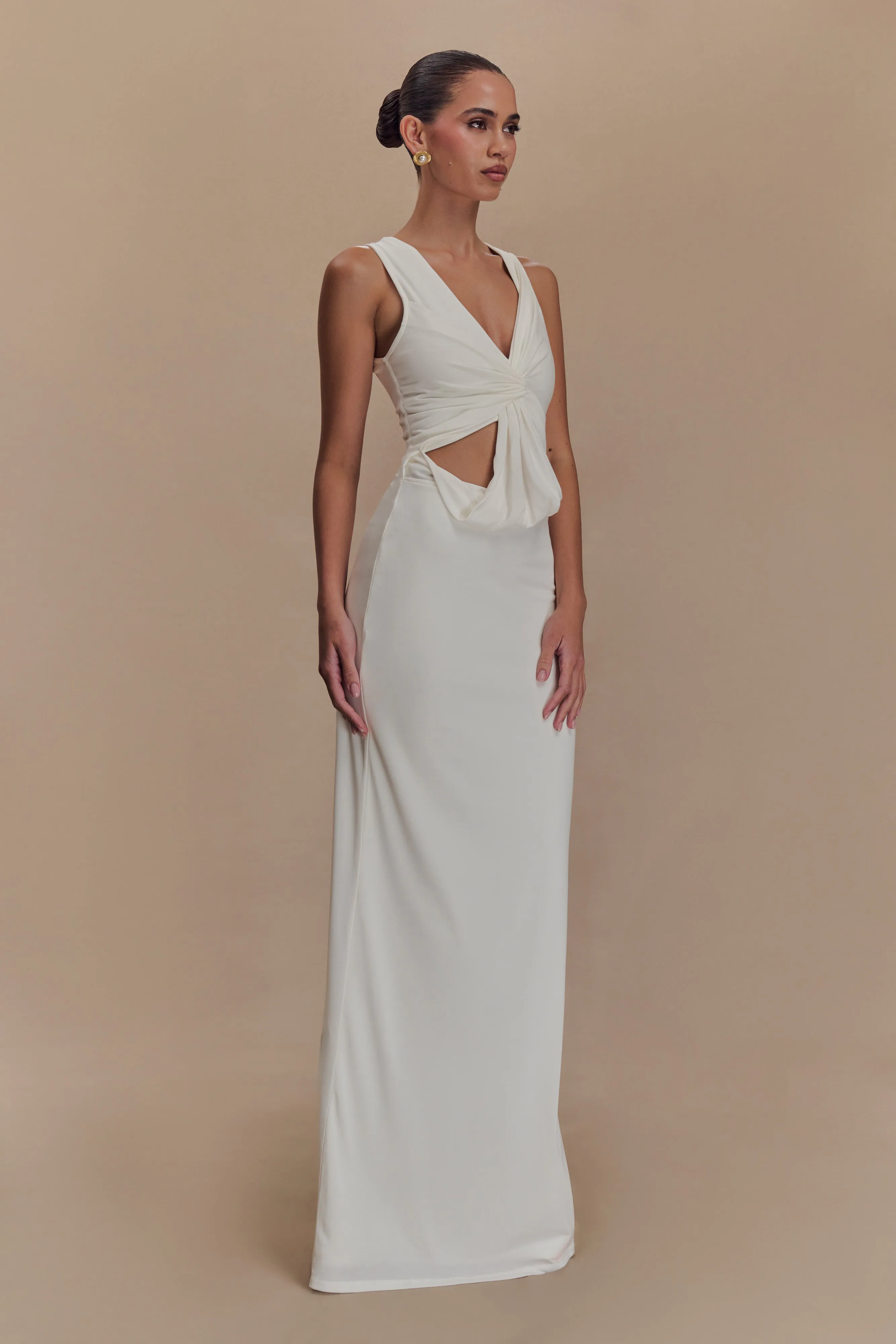 Shine Finish Bright-colored piece Kassidy Peached Jersey Maxi Dress - Ivory