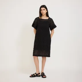Kelea Dress Black understated look