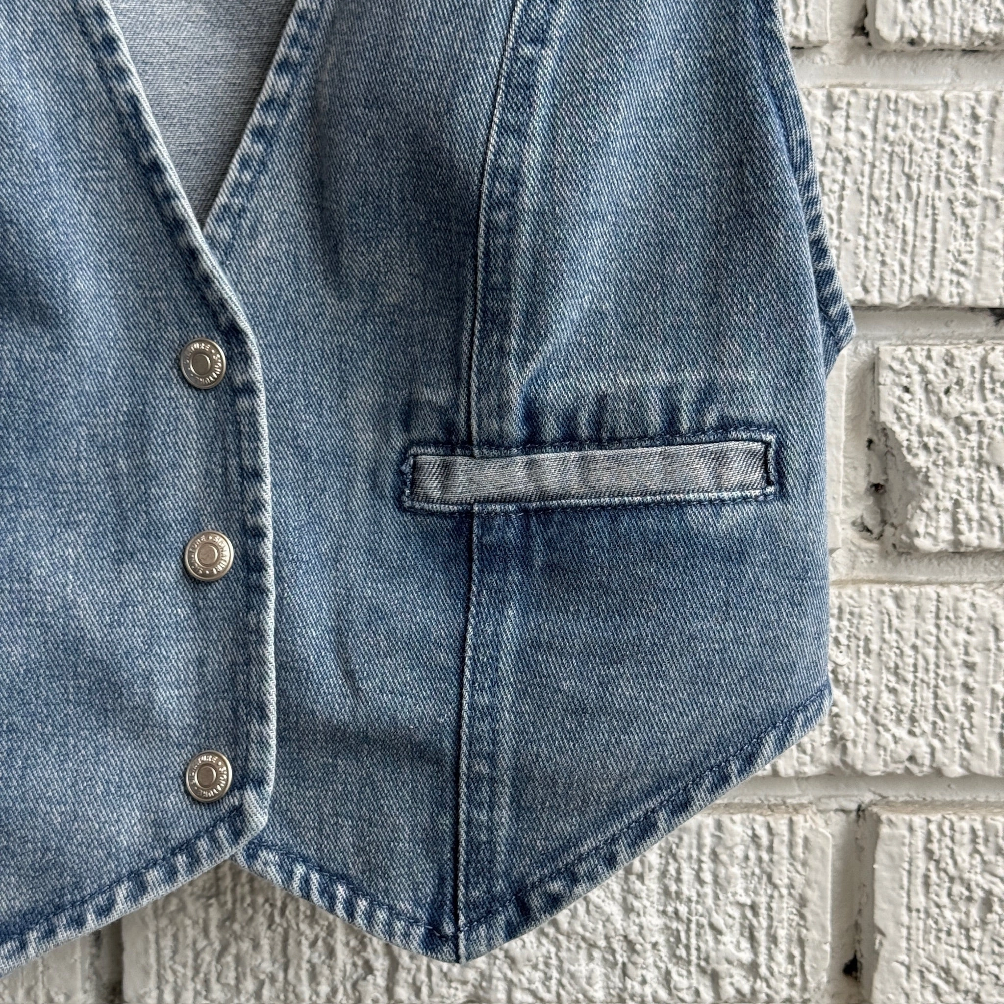 Comfortable Look Flowy Tunic GOOD LUCK Denim Vest