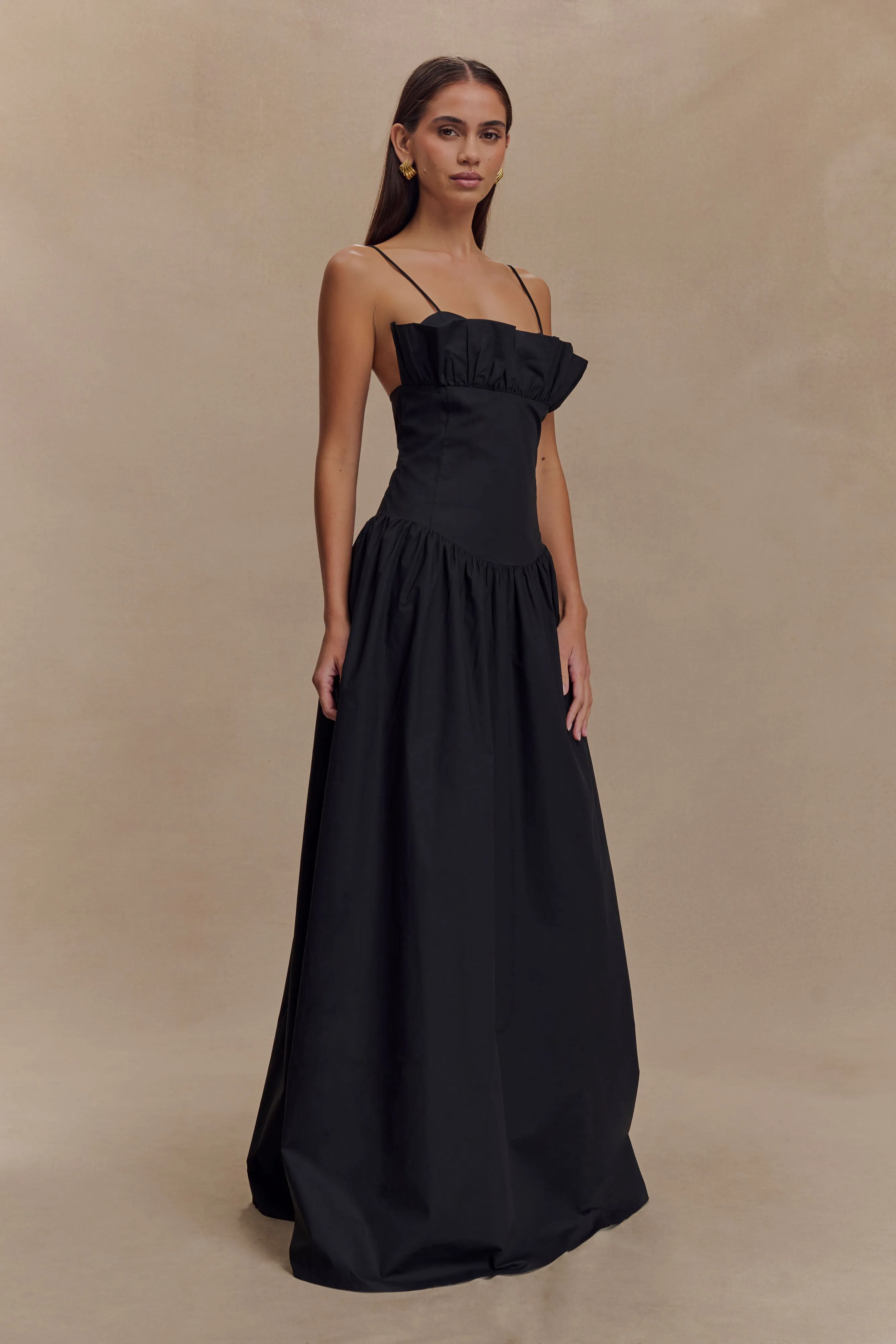 Janis Cotton Frill Maxi Dress - Black Quick Outfit