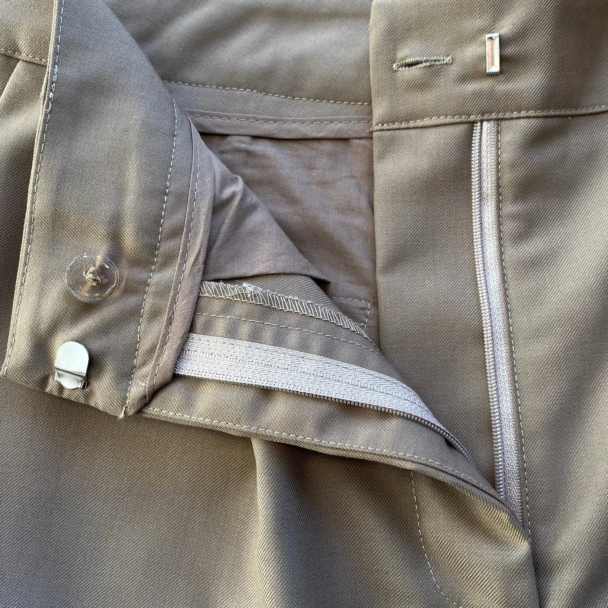 Retroreflective Accents LINDY Shorts