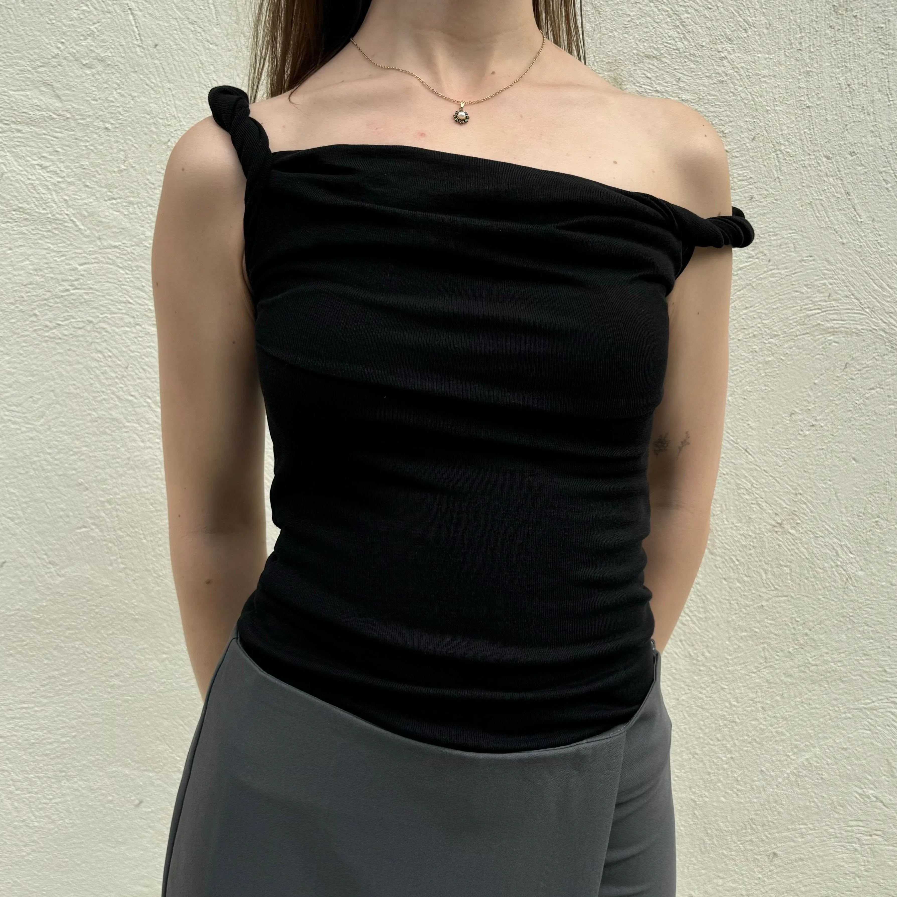 THE ALIX Top Flexible proportion