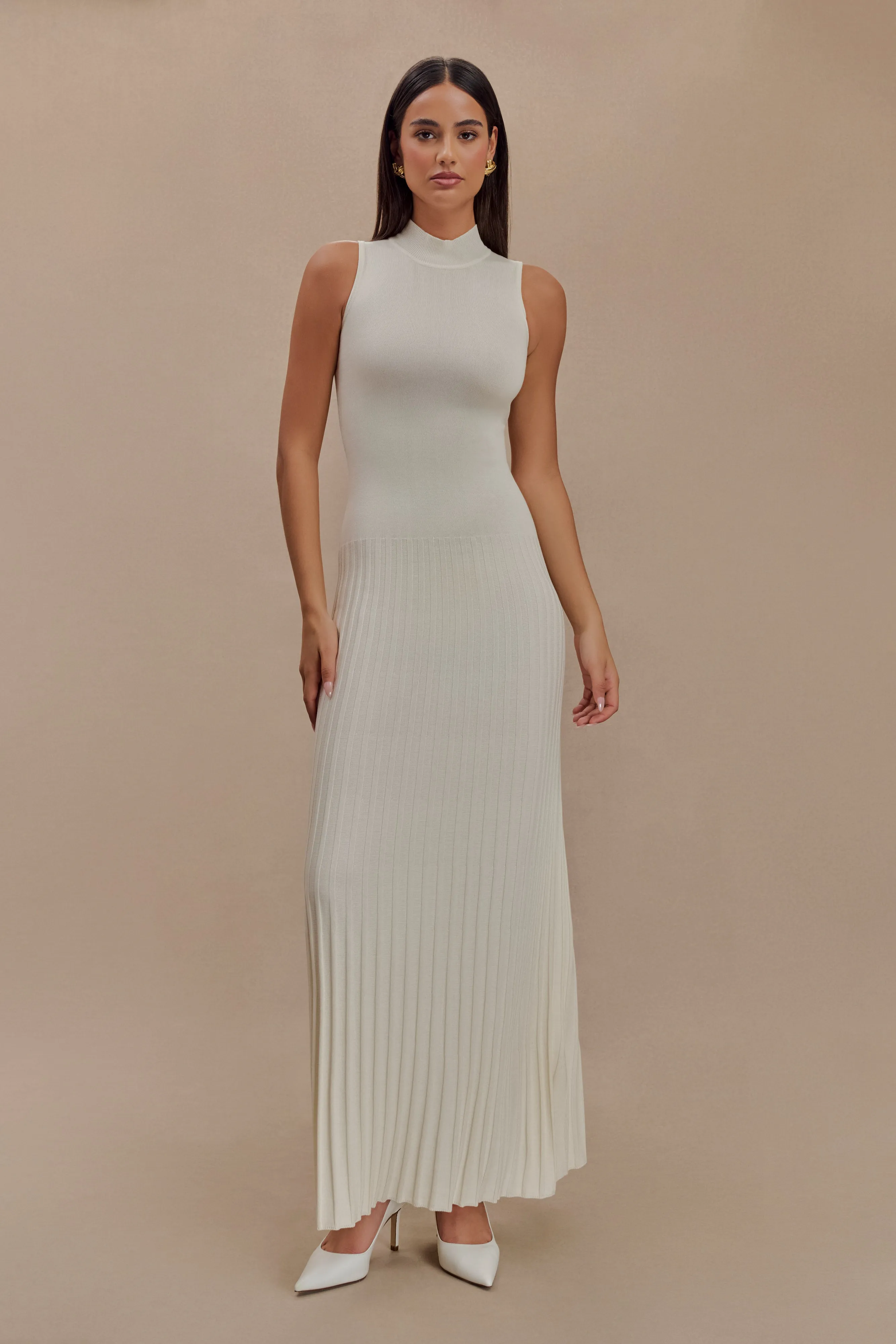 Mavis High Neck Pleated Maxi Dress - Ivory Weekend Ready