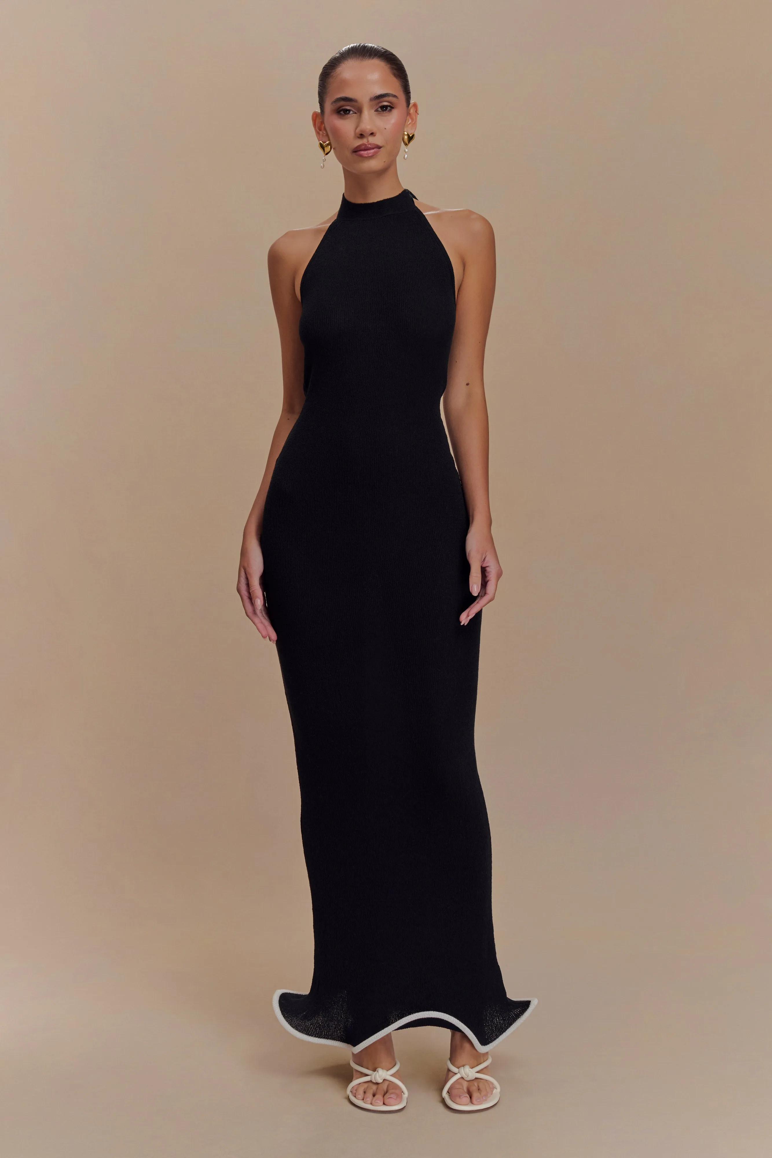 Smart Cut Mood Look Melodie Halter Knit Maxi Dress - Black/White