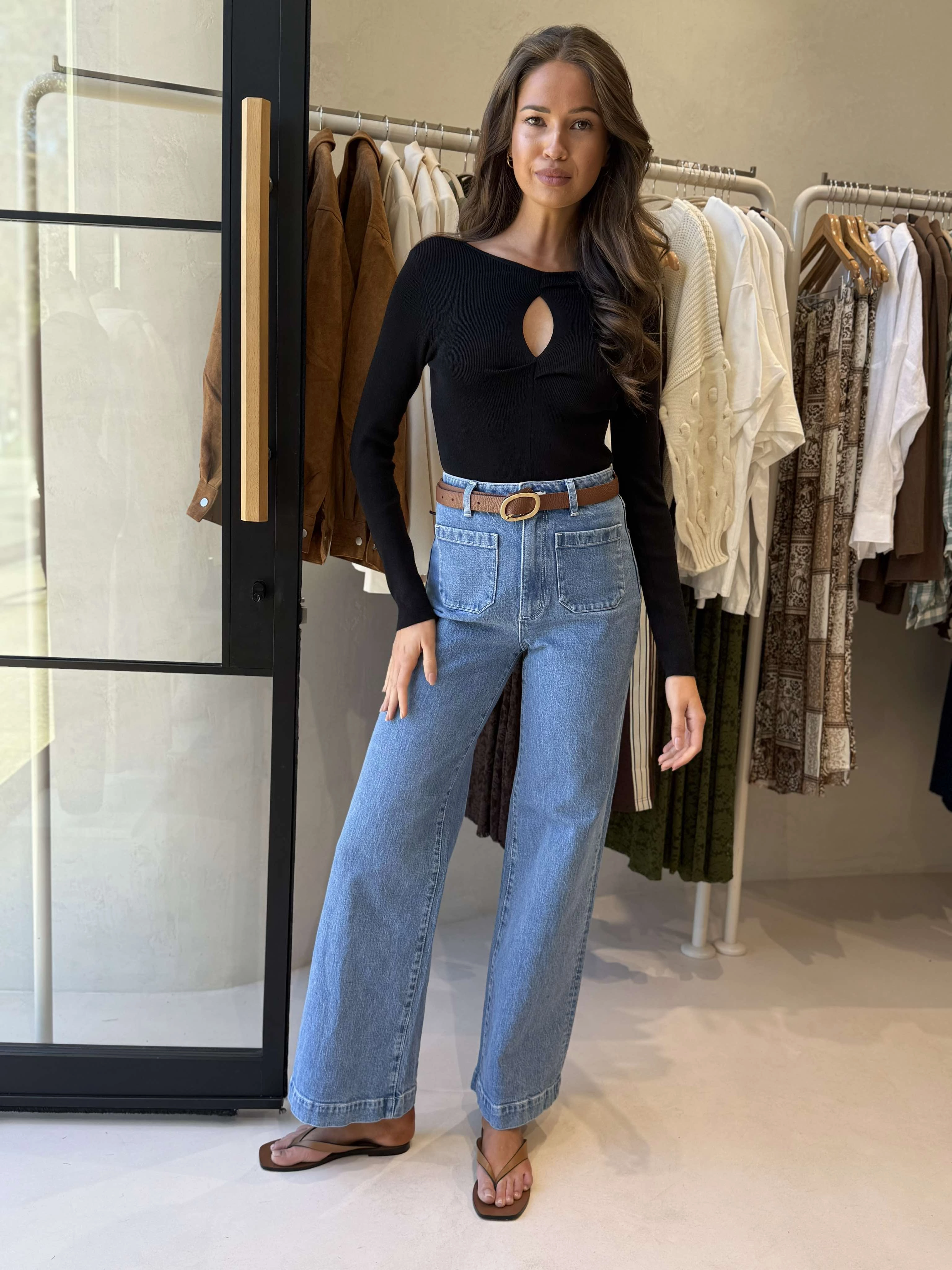 Recycled Material Blend TaglessCollars MIRA TWIST KNIT TOP