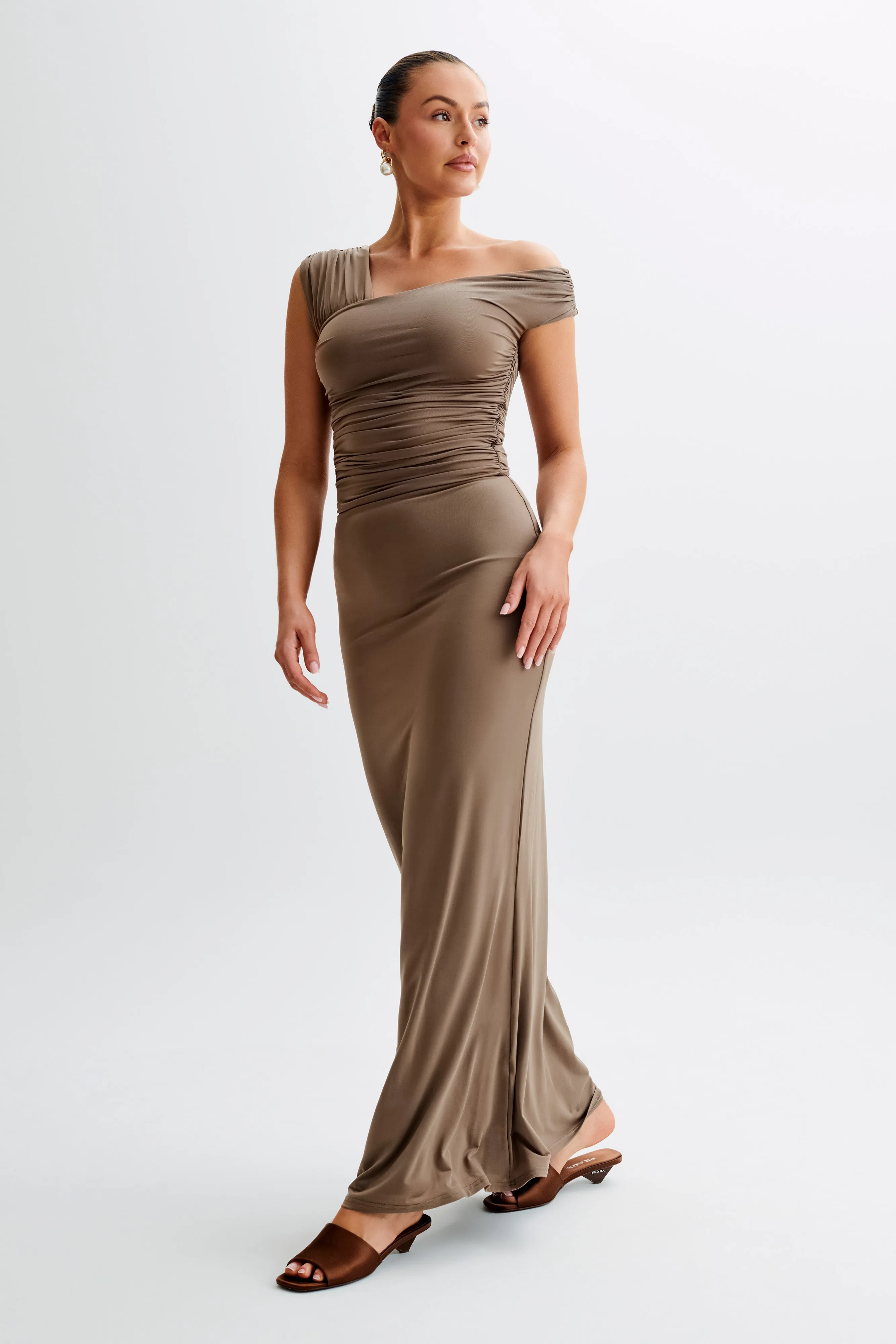 DroppedShoulder DoubleNeedle Stitching Nicki Cut Out Sleeveless Top - Coco