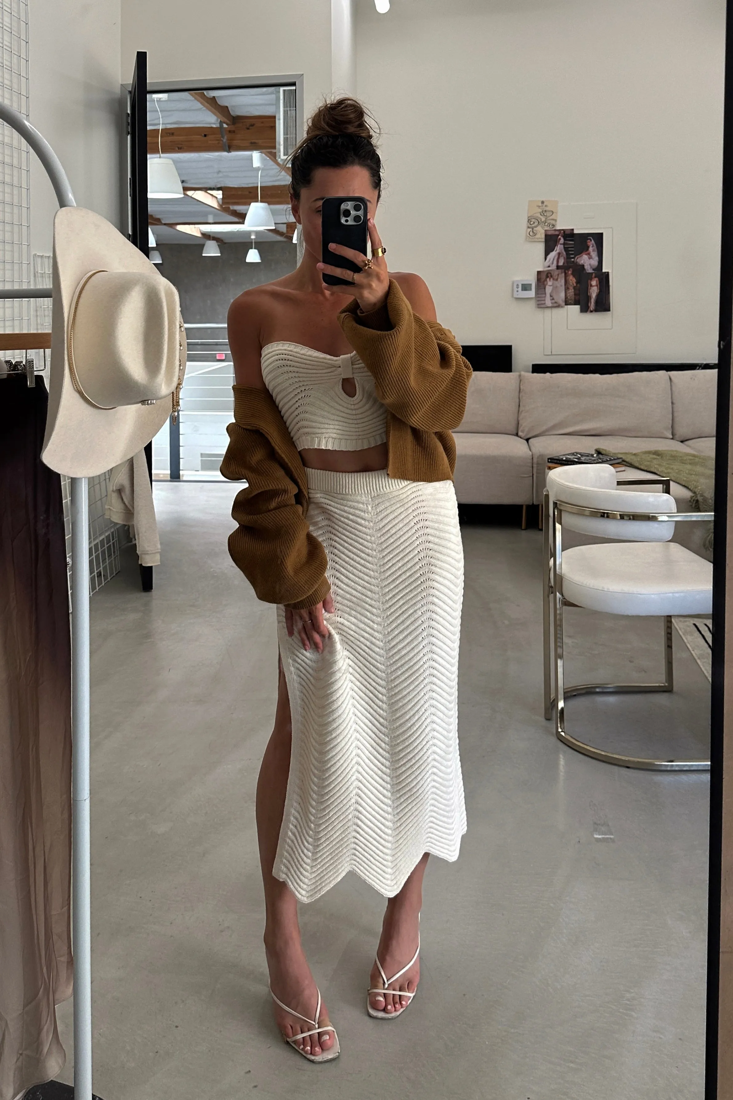 MultiPocket Nita Cream Knit Strapless Crop Top