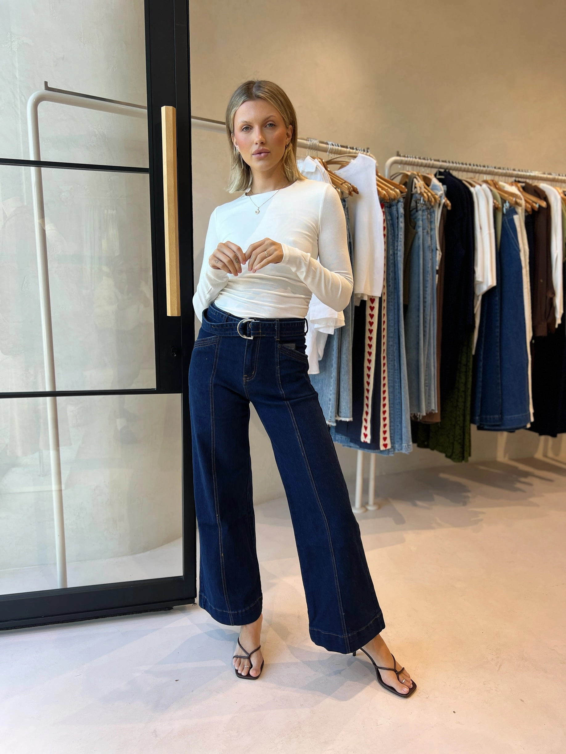 SlubTexture THE KYLIE LONG SLEEVE TOP - WHITE