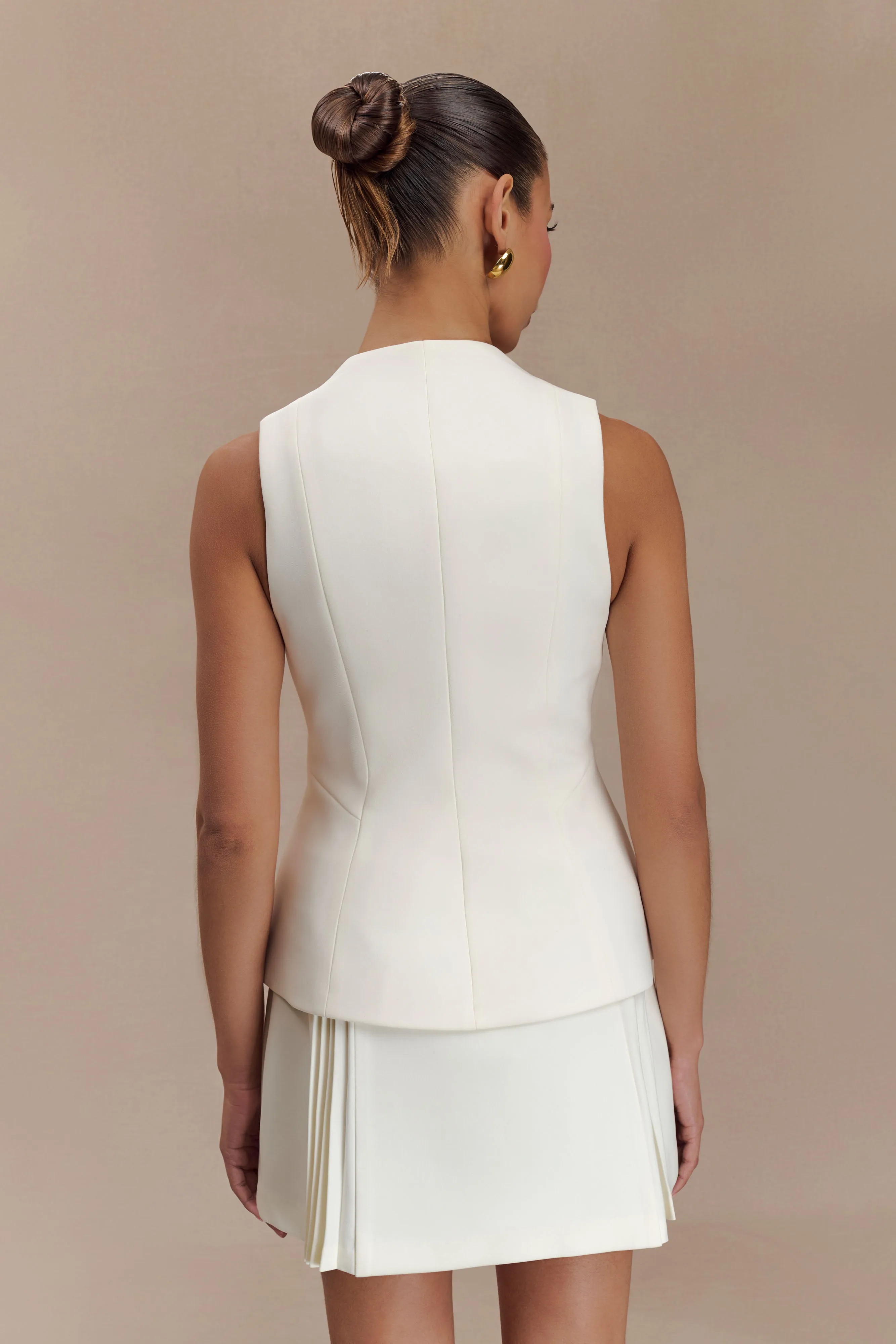 Sleeveless Top Melinda Structured Vest Top - Ivory