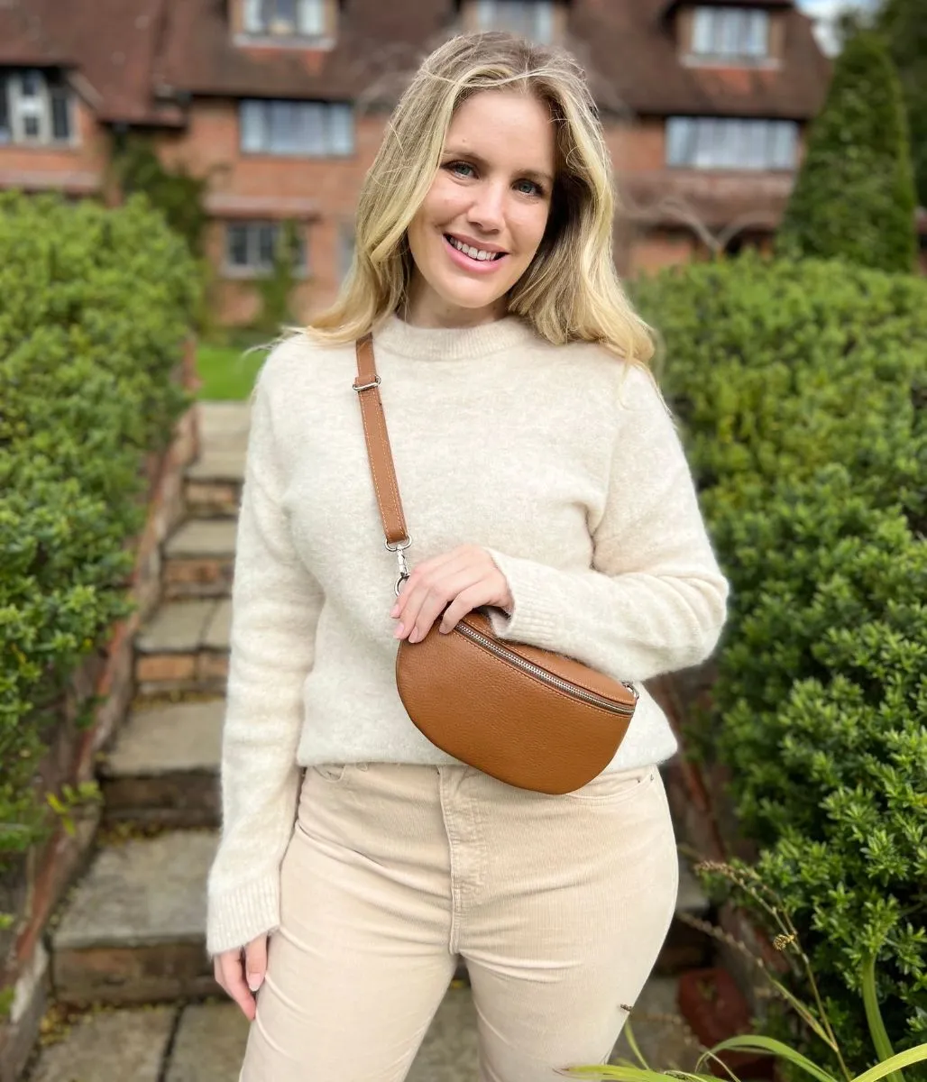Cozy Wearable Ecru Alpaca Blend Crew Neck Jumper