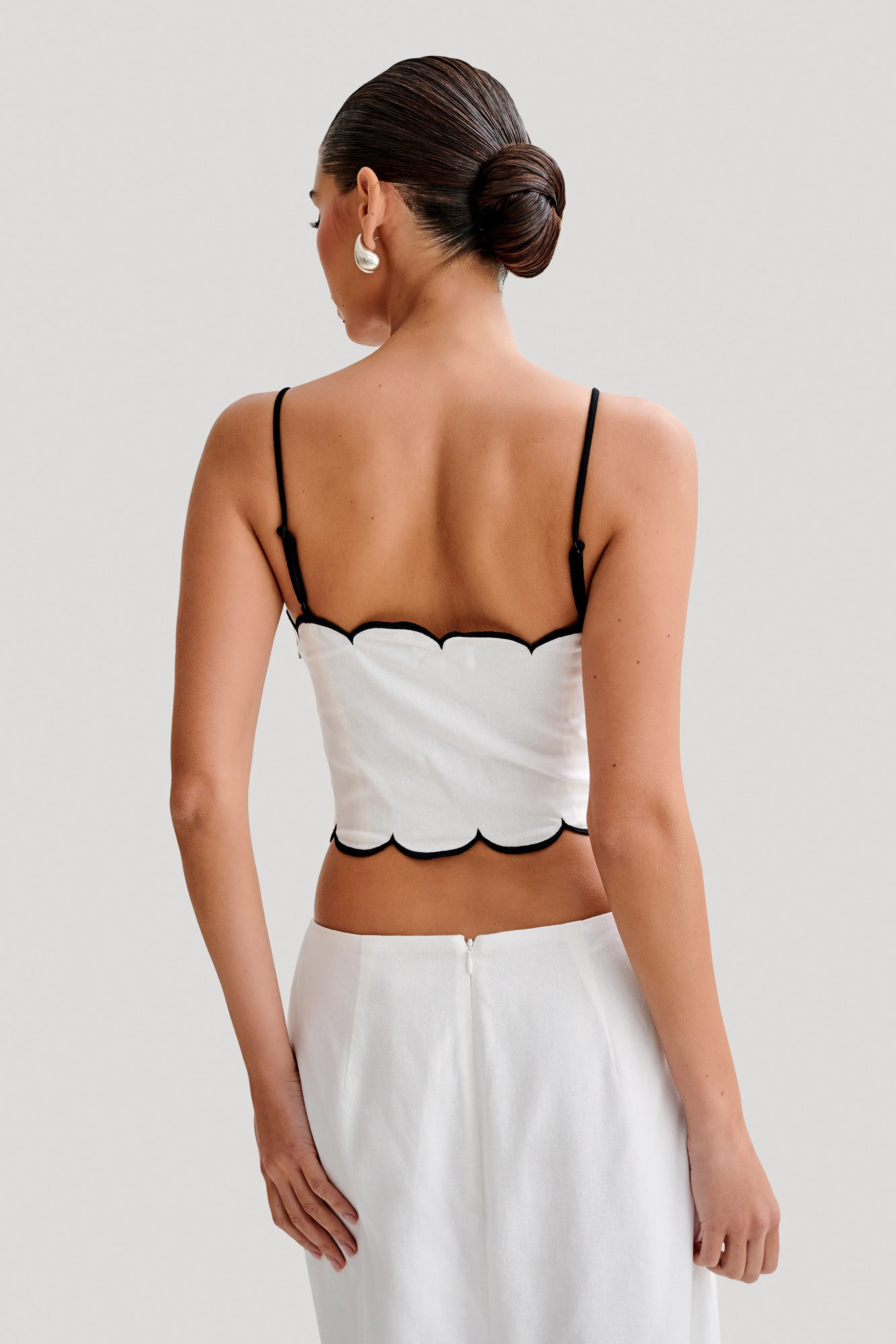 Alessio Scalloped Linen Top - Ivory Heather Effect Finish MinimalistDesign