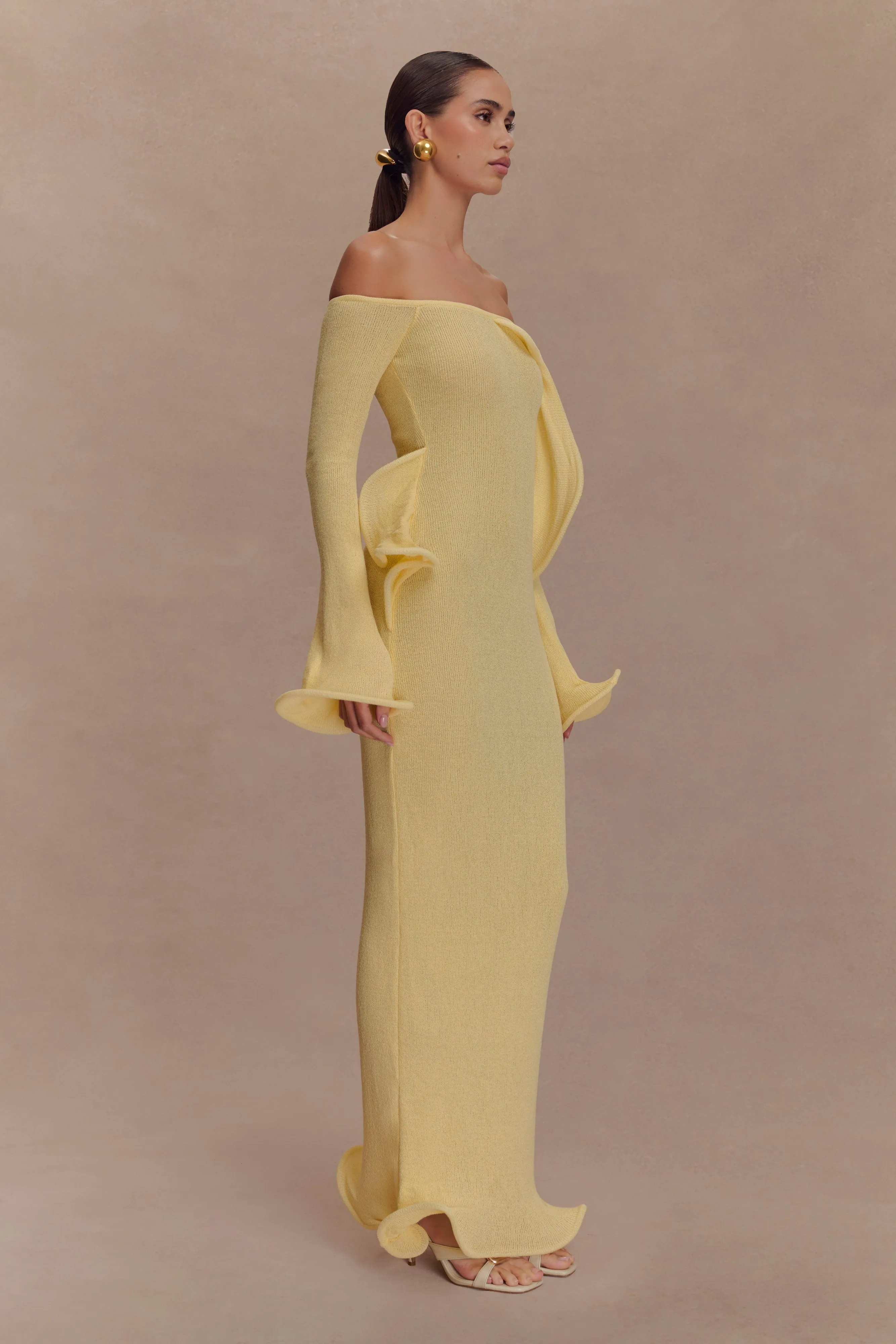 Flowing Lines Subtle tone Sandrine Off Shoulder Knit Maxi Dress - Lemon