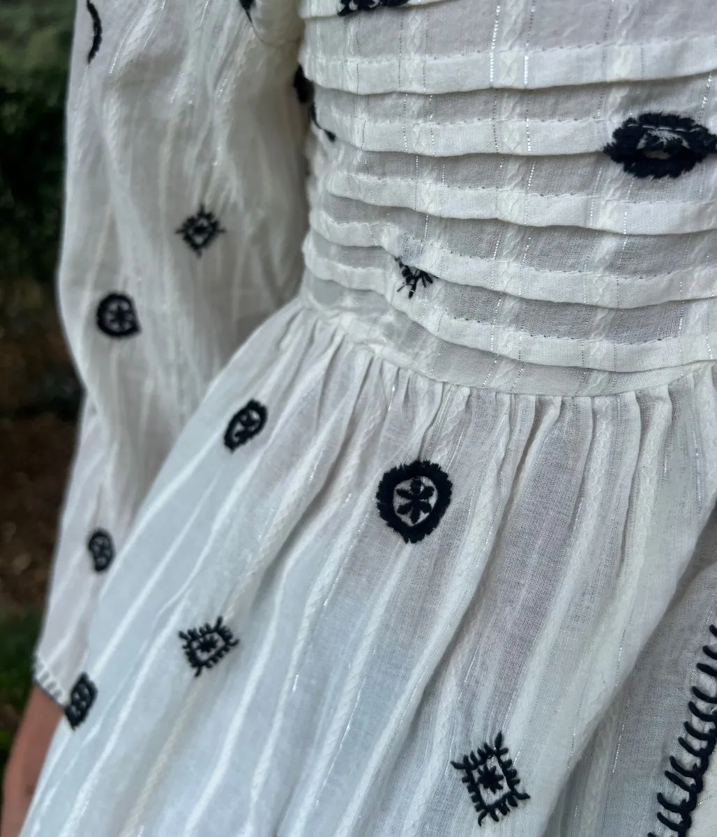 SnagResistant Weave Ivory Boho Embroidered Detail Blouse