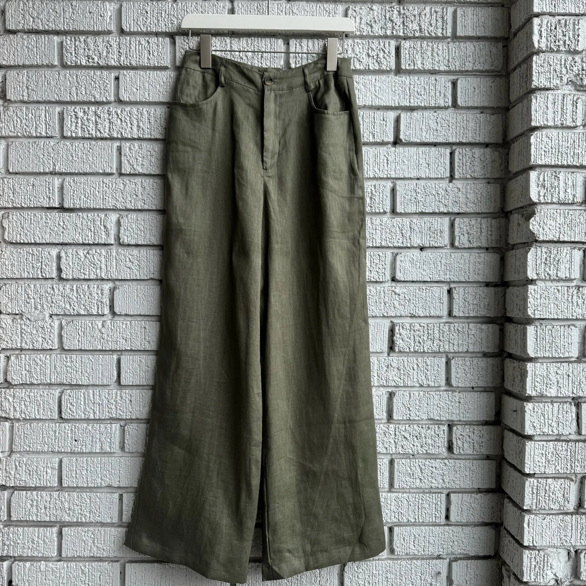 THE STAPLE Linen Trouser Layer-Friendly