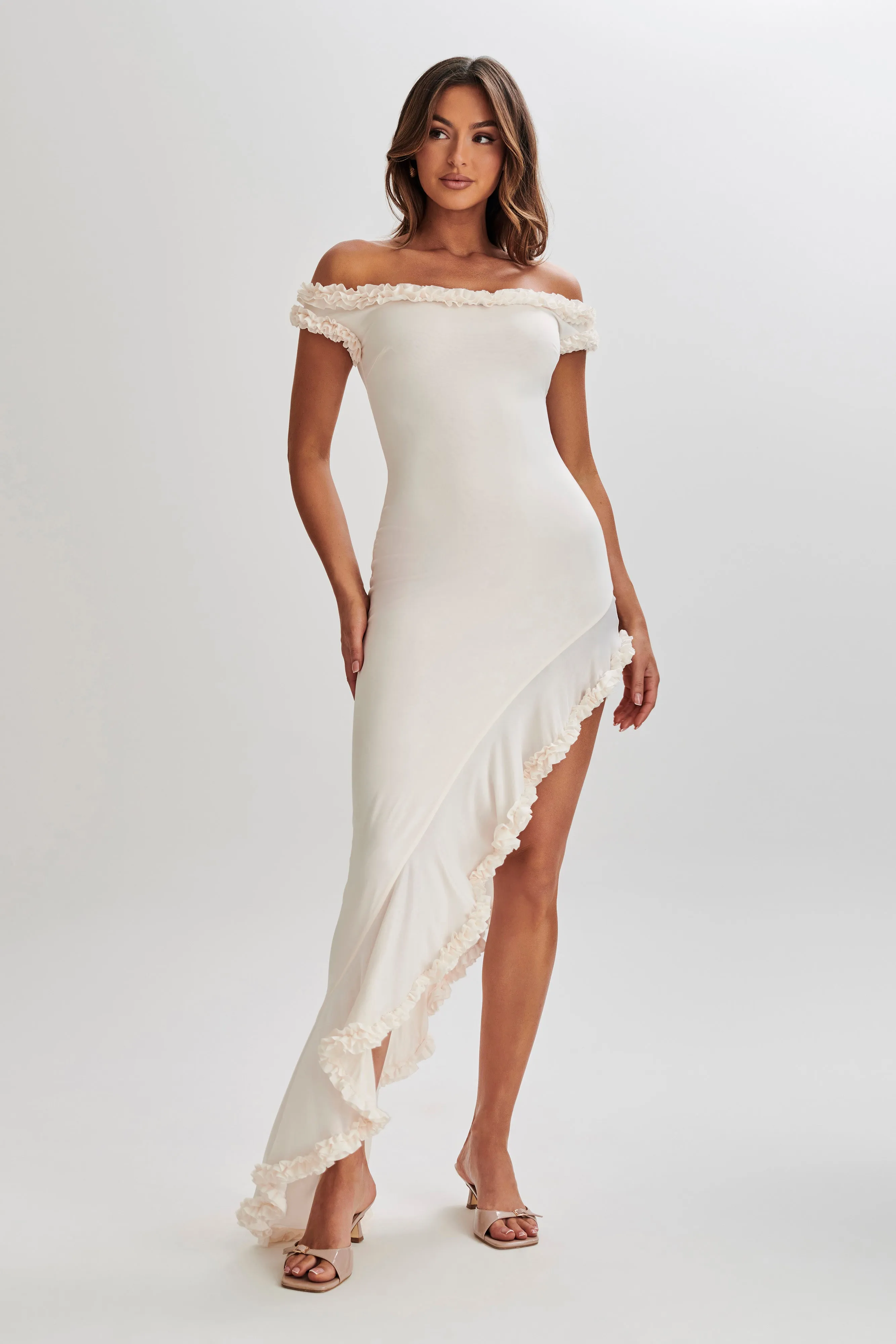Chic beachwear dress Elastic Fit Arielle Off Shoulder Ruffle Midi Dress - Ivory