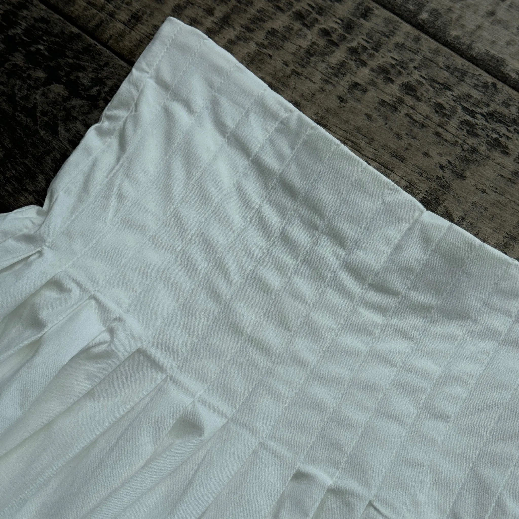 PERSPECTIVE Pleated Skirt Lightweight