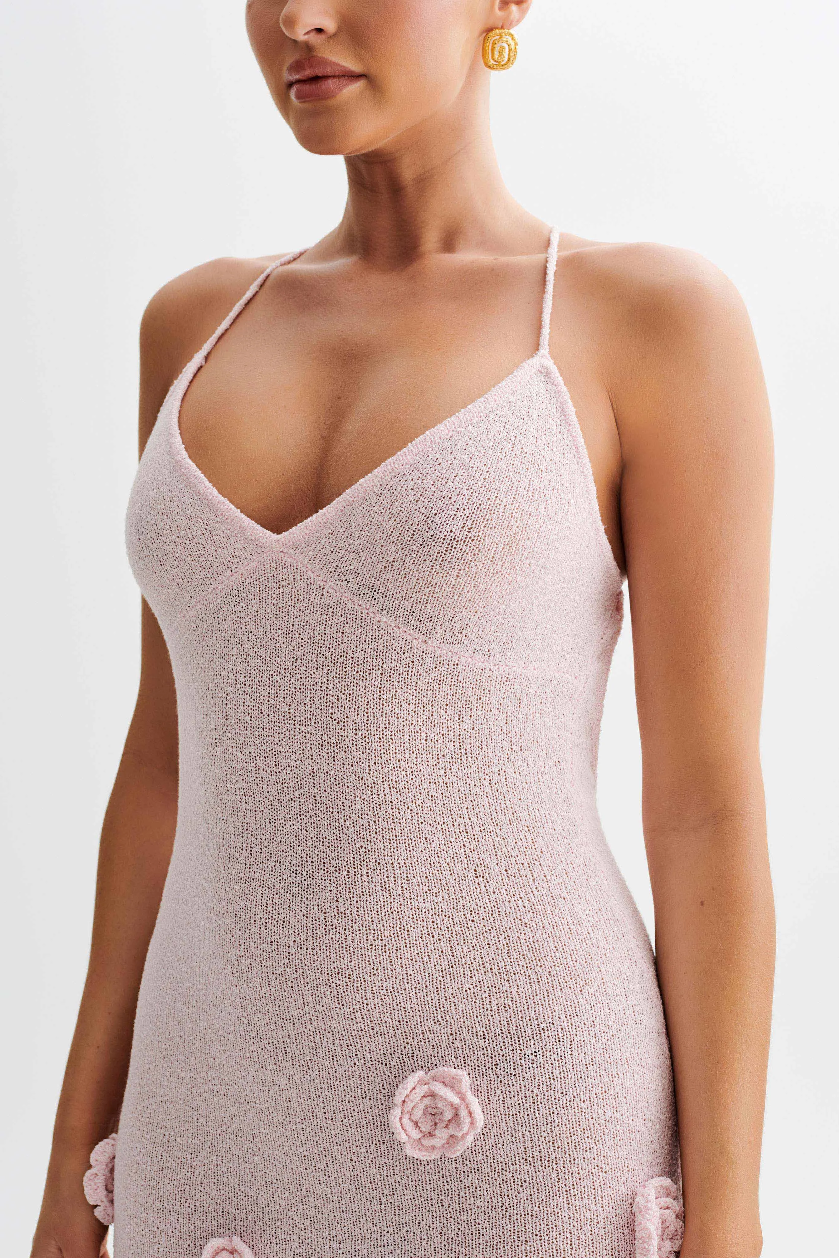 Suki Knit Maxi Dress With Flowers - Baby Pink Subtle Finish Edgy Look