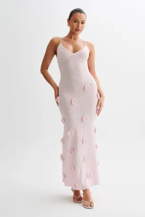 Suki Knit Maxi Dress With Flowers - Baby Pink Form Focus