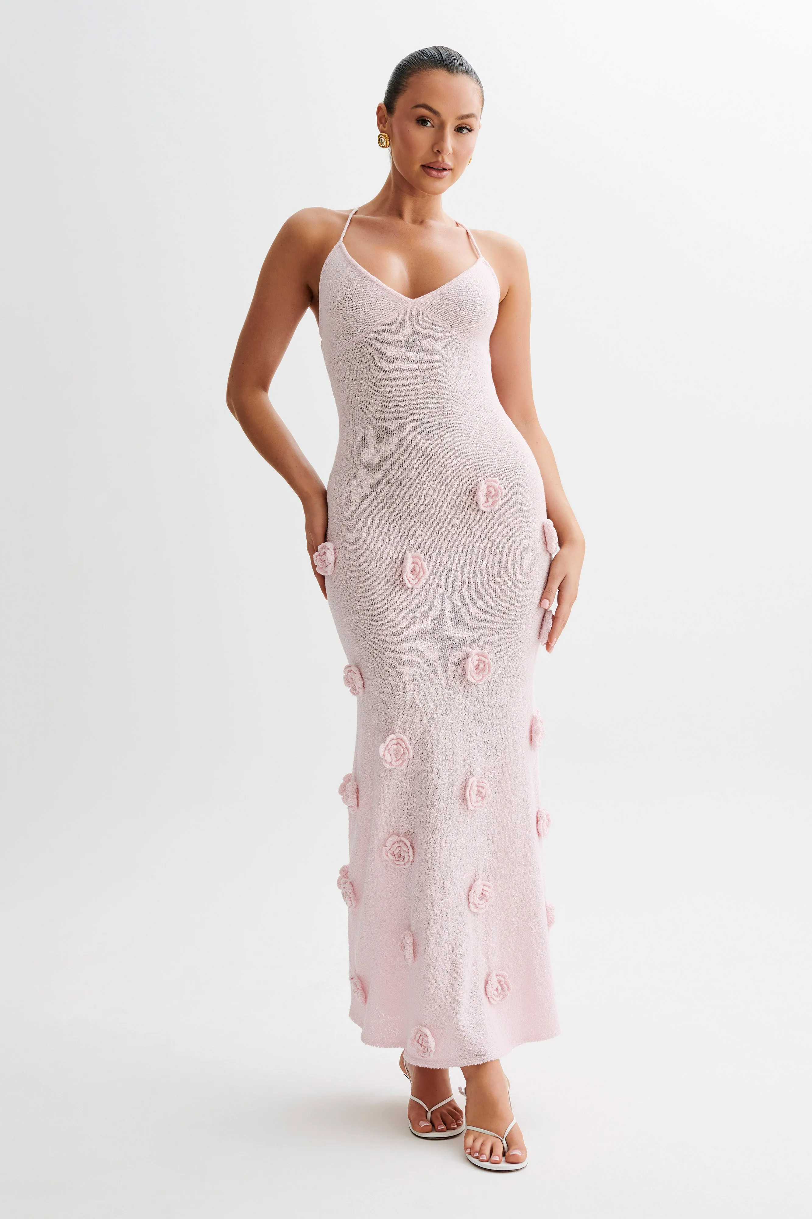 Suki Knit Maxi Dress With Flowers - Baby Pink Form Focus