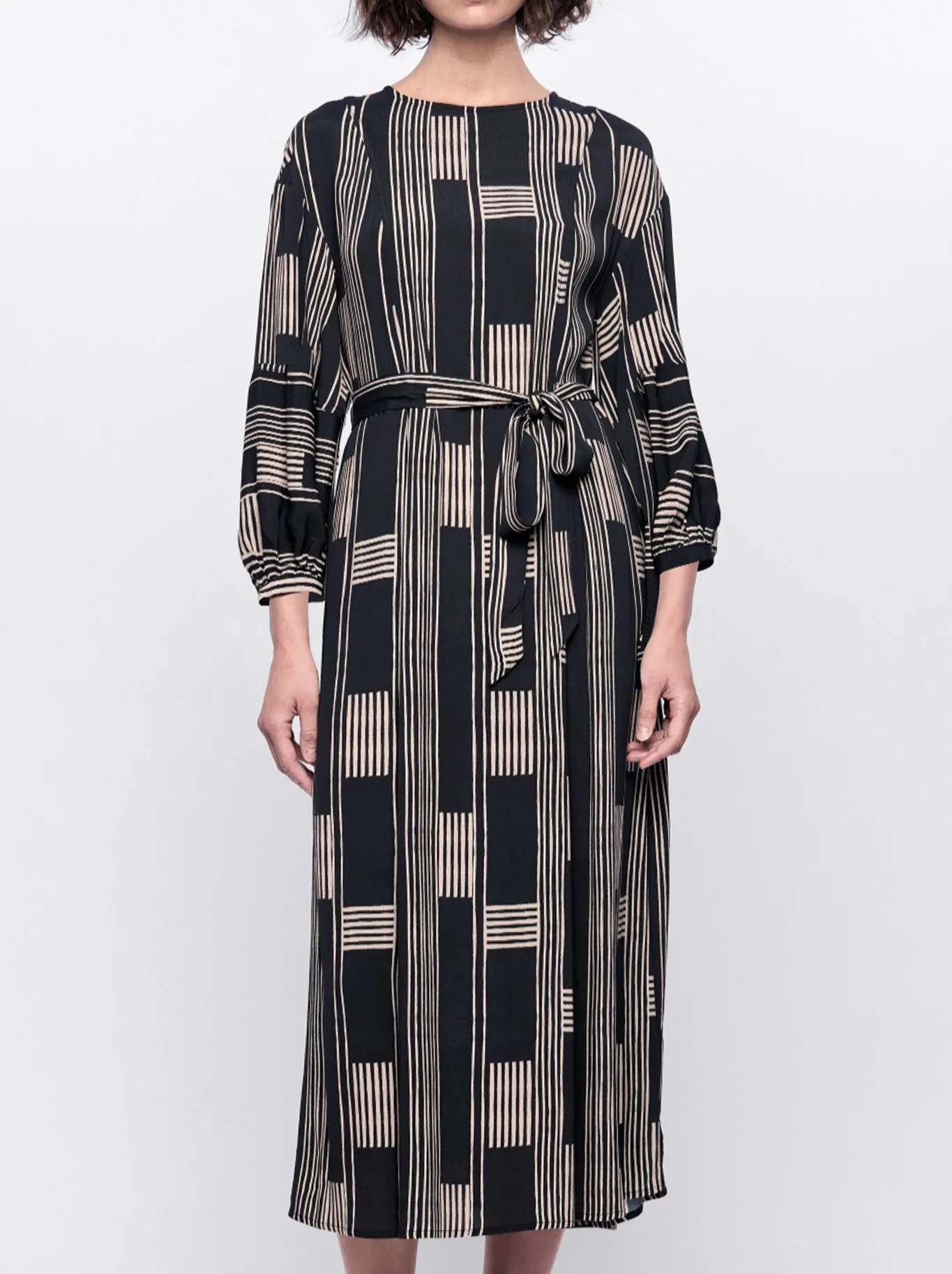 STAPLE THE LABEL MARINA MIDI DRESS Free Step