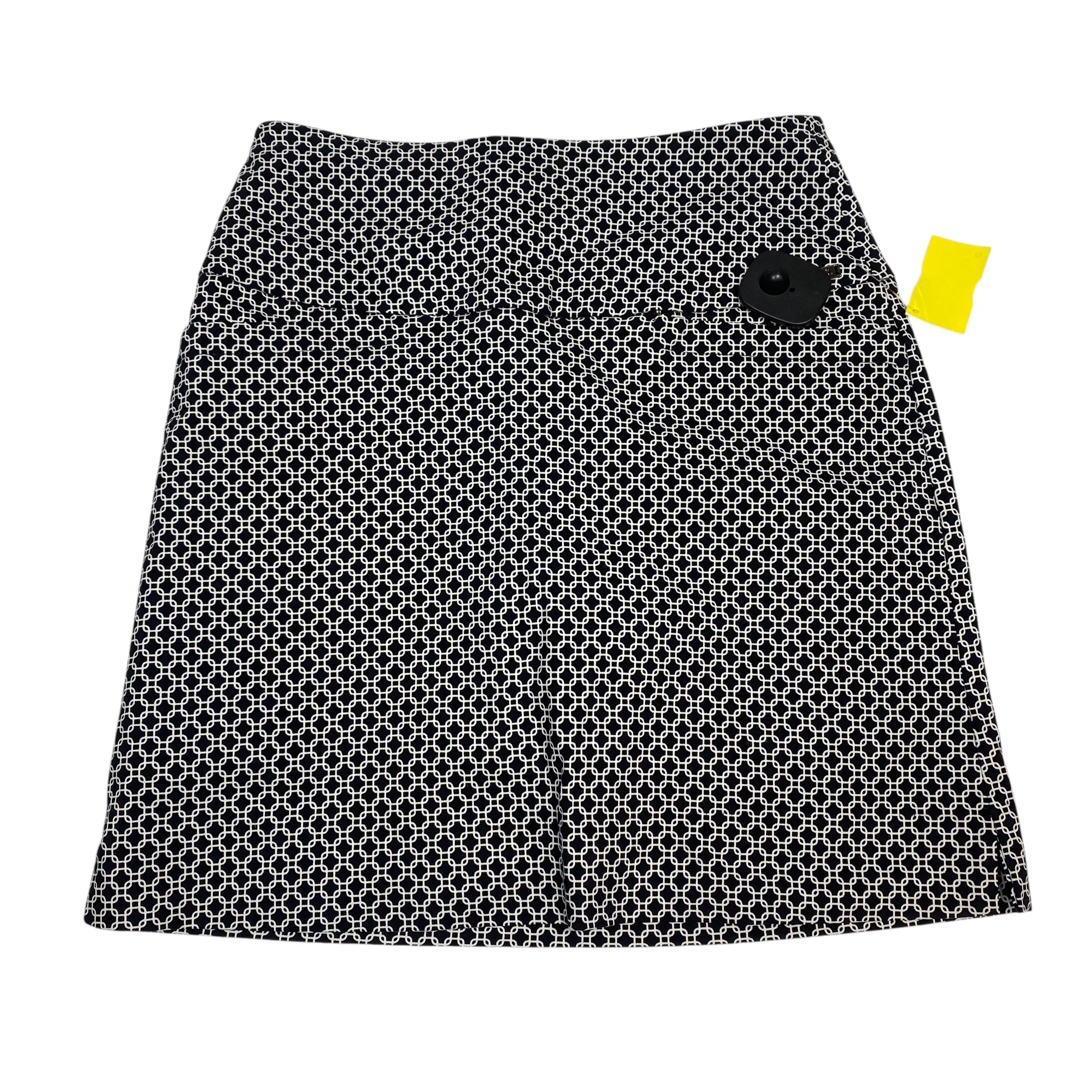 Clean Lines Photography Session Skort By Sc & Co In Black & White, Size:Xs