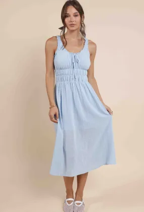 Seasonal Must-Have SCRUNCHY DETAILED MIDI DRESS