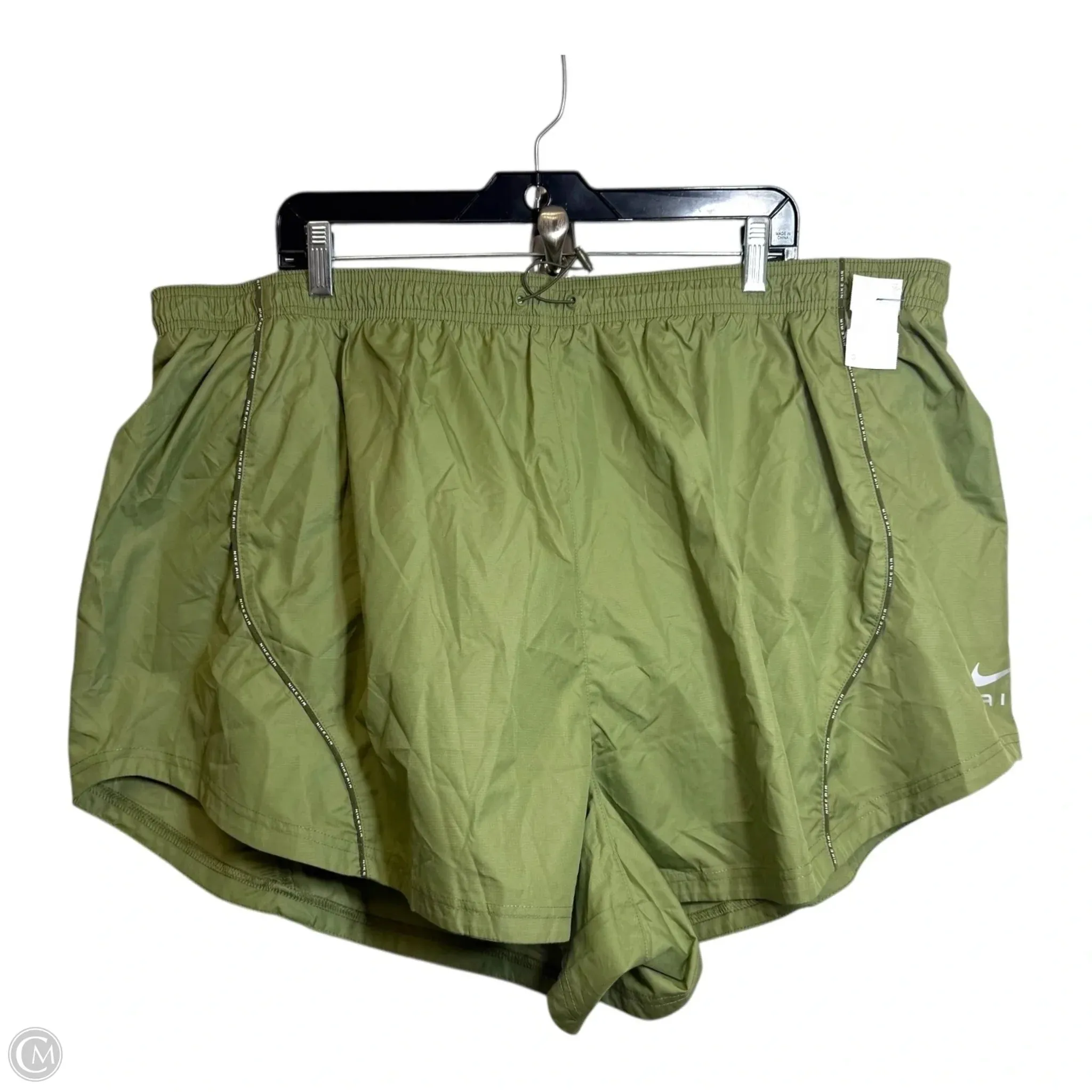 Multi Pocket Design Athletic Shorts By Nike In Green, Size: 3x