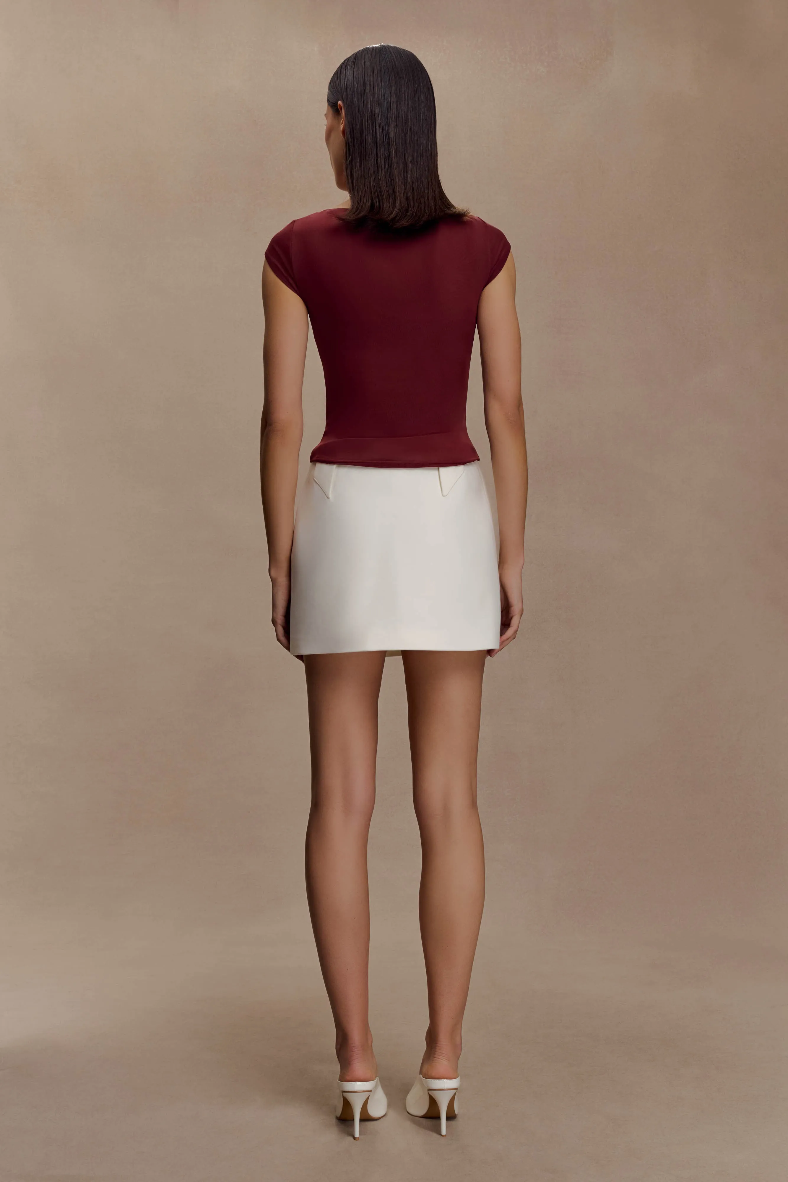 Reinforced Hem Romana Short Sleeve Mesh Top - Burgundy