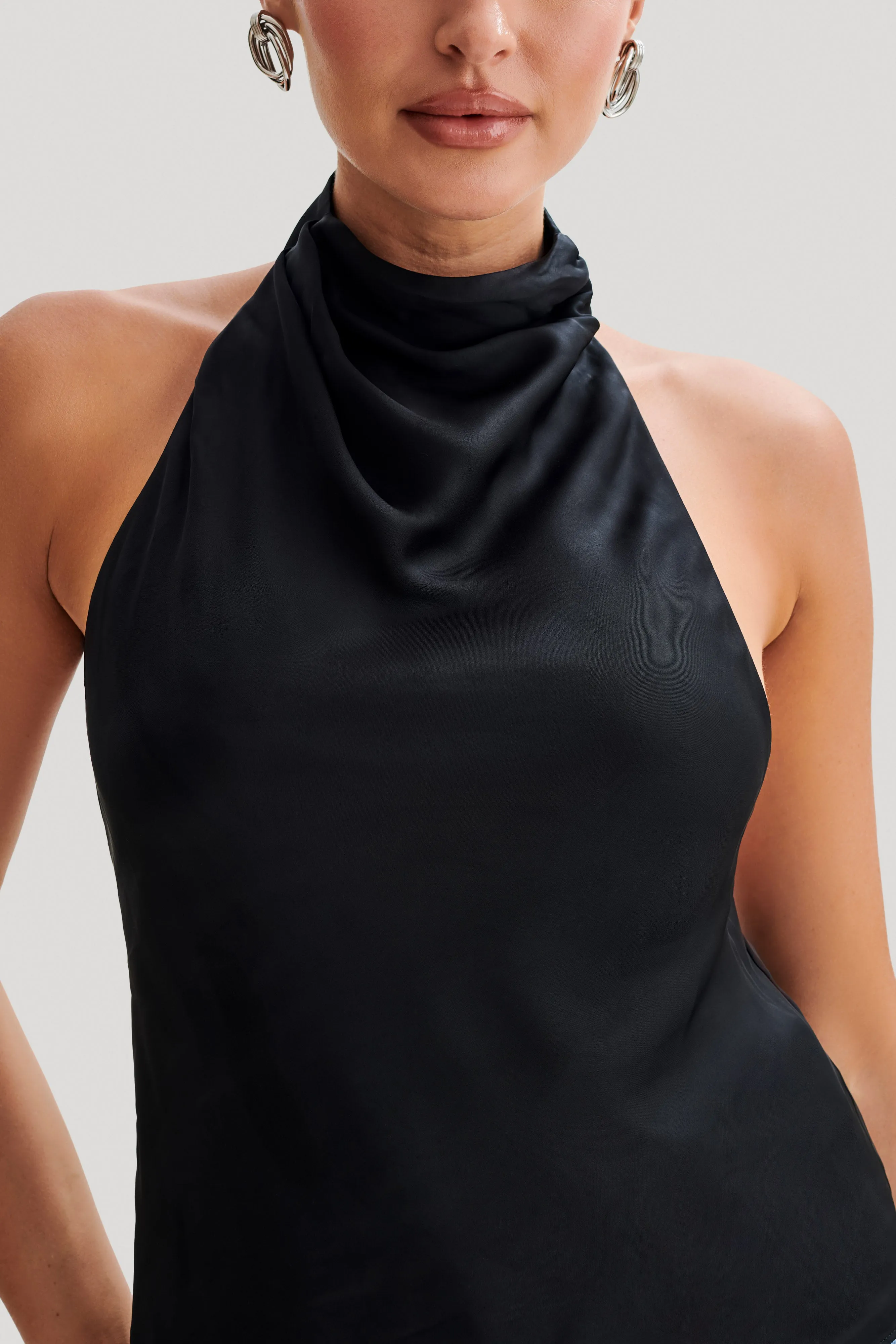 SeamlessConstruction Seraphine Satin Halter Top - Black
