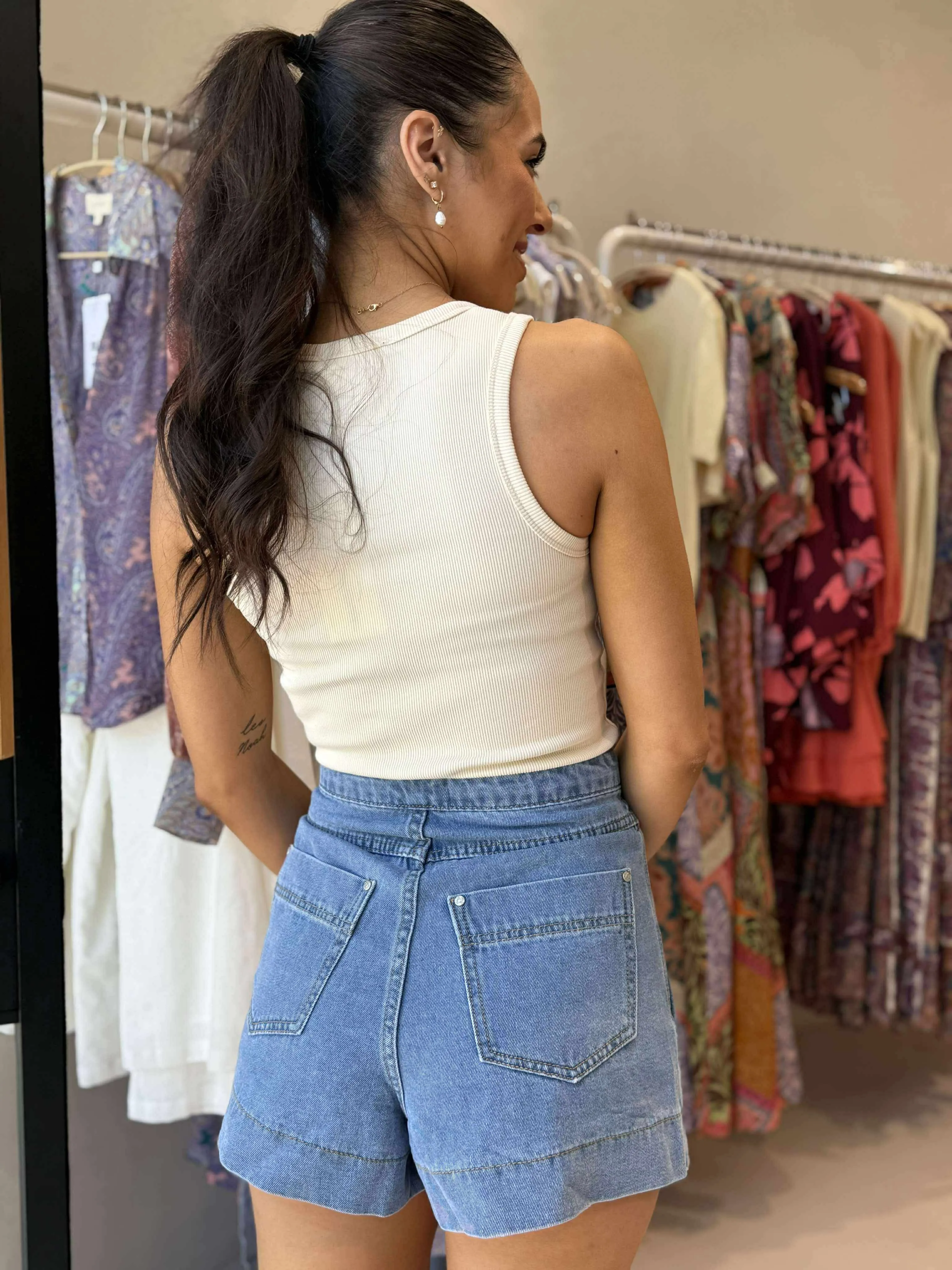 SIERRA TANK - VANILLA Curved Hem Design