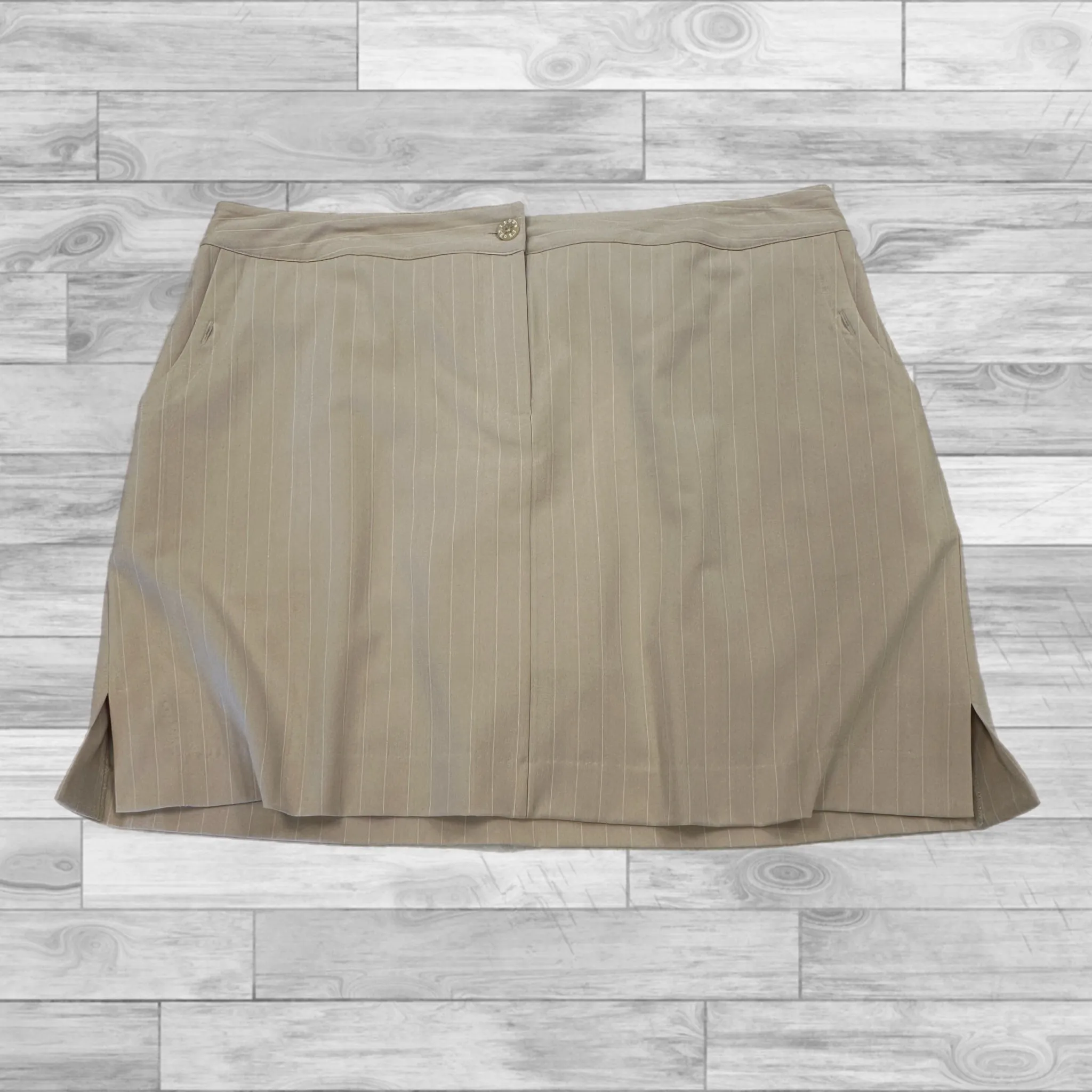 Skort By Izod In Tan, Size: 16 Contemporary Mood