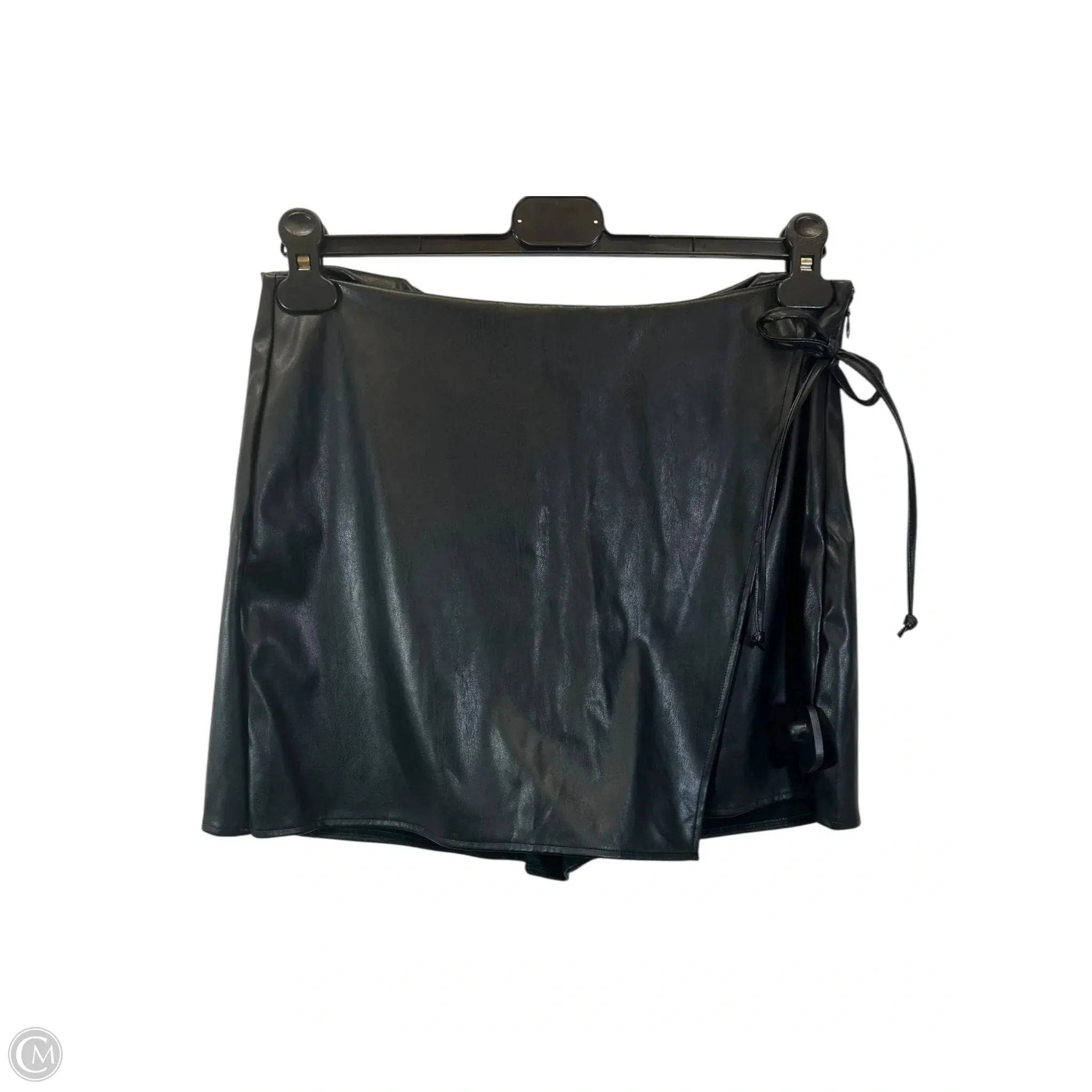 Skort By Simply Blessed In Black, Size: L Handmade Quality