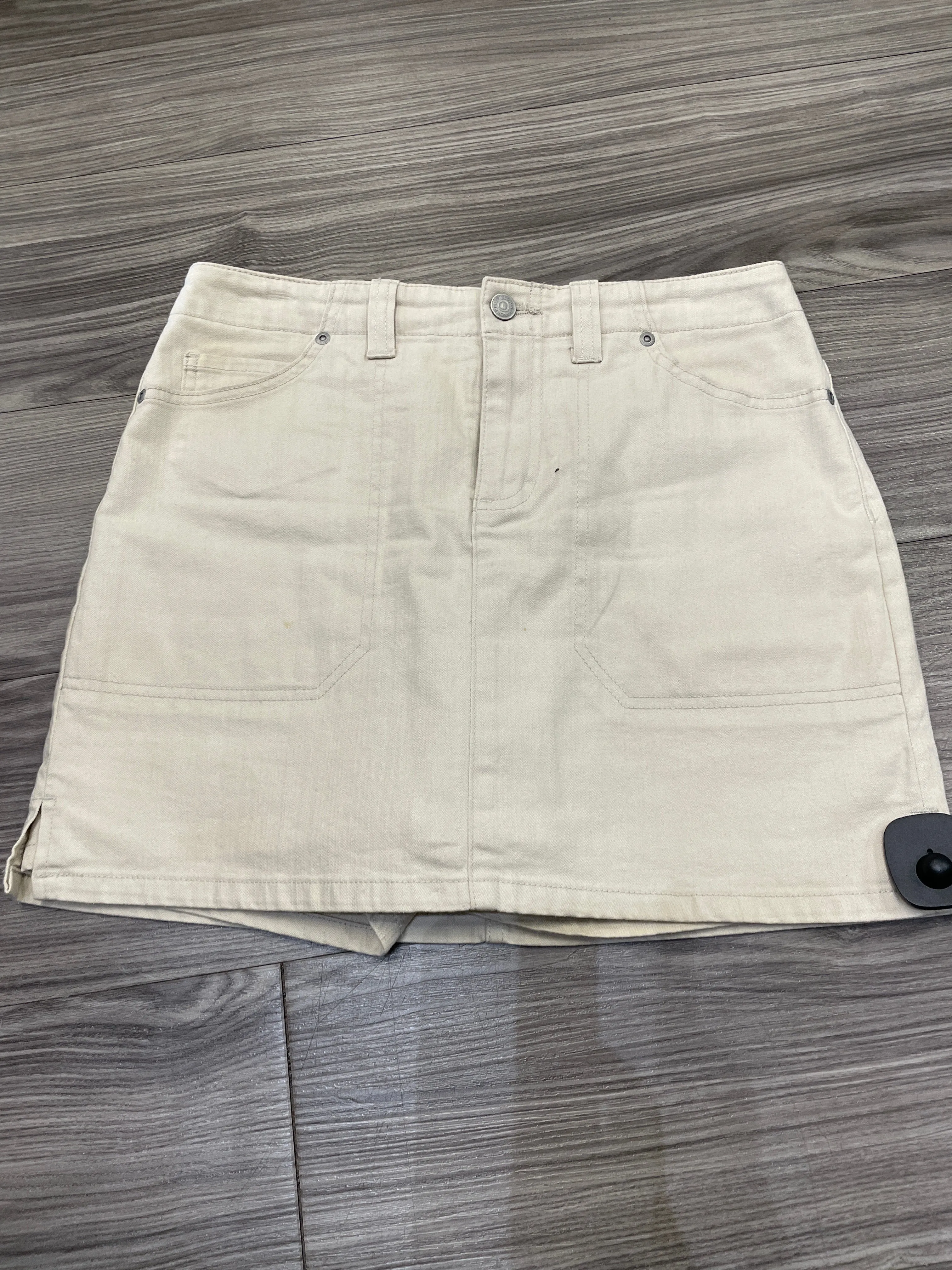 Water Resistant Tan Skort Gloria Vanderbilt, Size S
