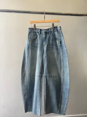 Fashion Essential HORSESHOE Jeans