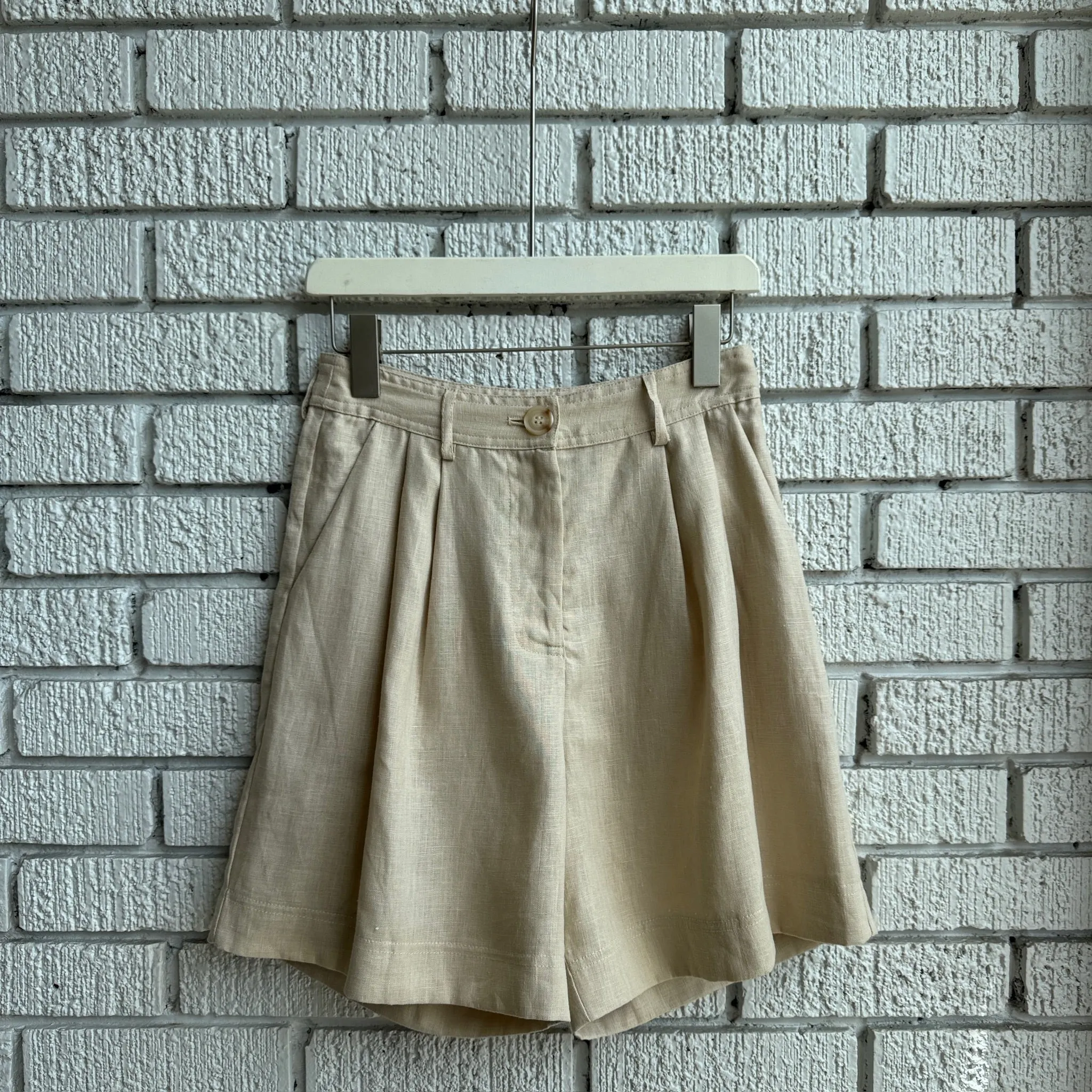 SO IT GOES Shorts Soft Elastic