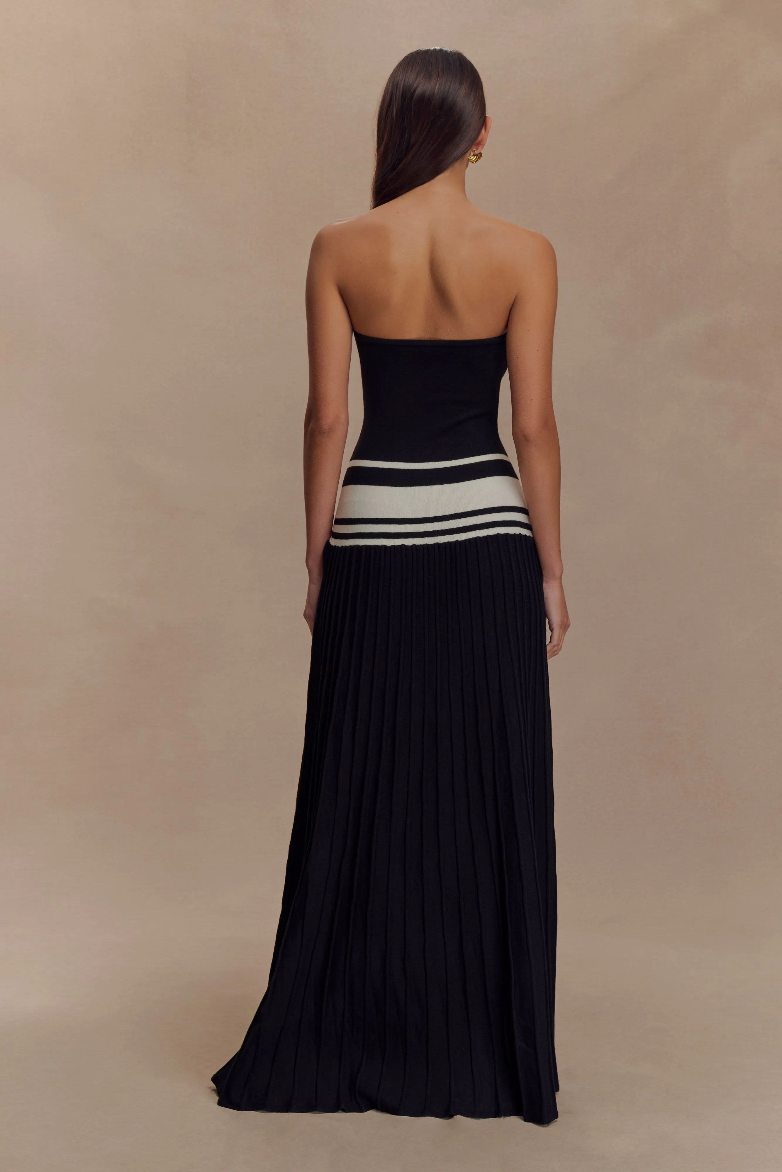 Solaris Strapless Contrast Knit Maxi Dress - Black/White Chic Motion High low hem
