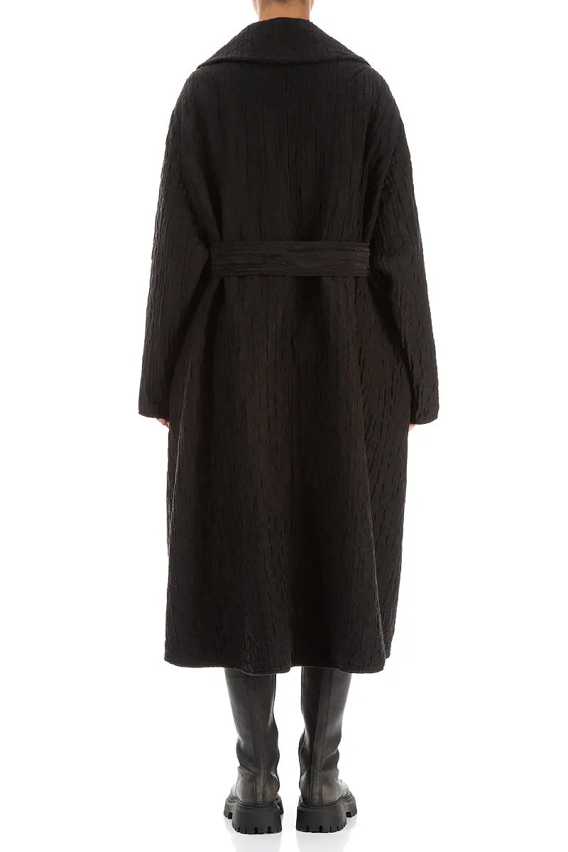 NoiseReduciting Fabric Wide Collar Black Quilted Silk Coat