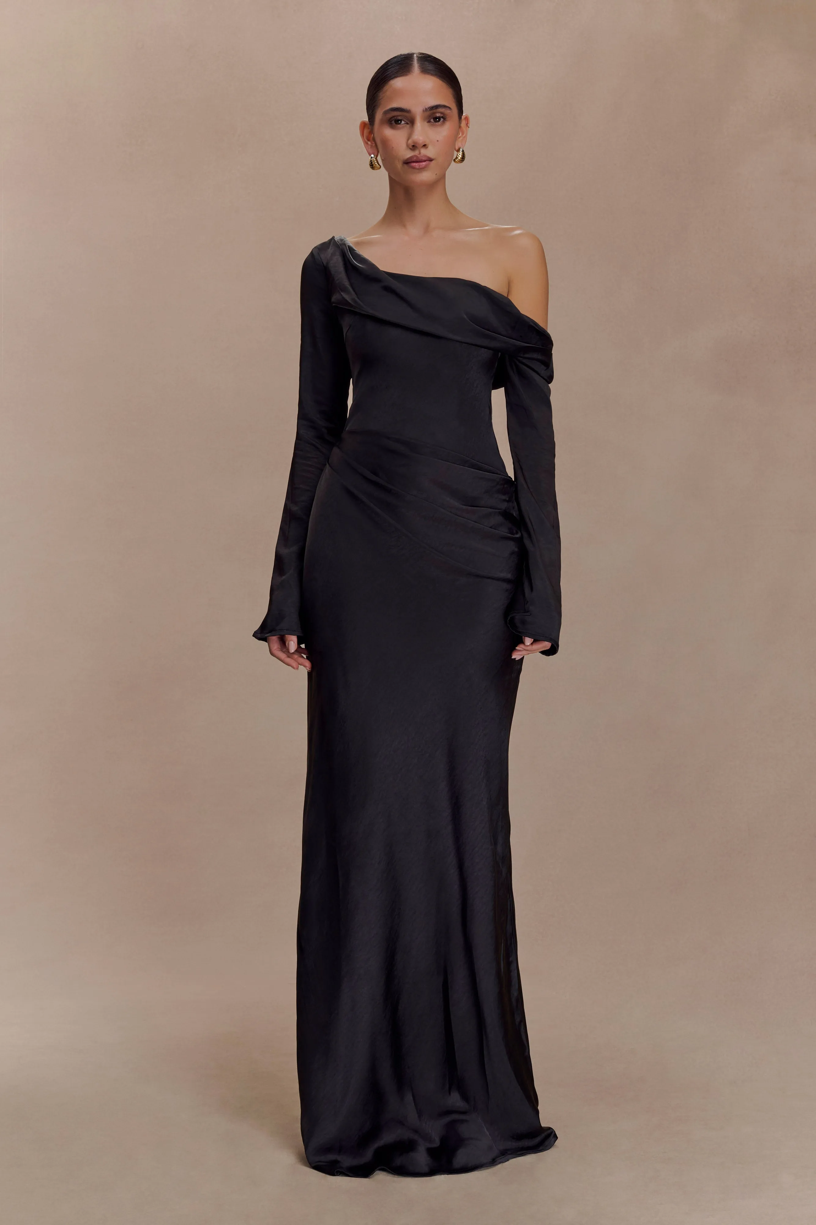 Daily Favorite Iris Long Sleeve Satin Maxi Dress - Black