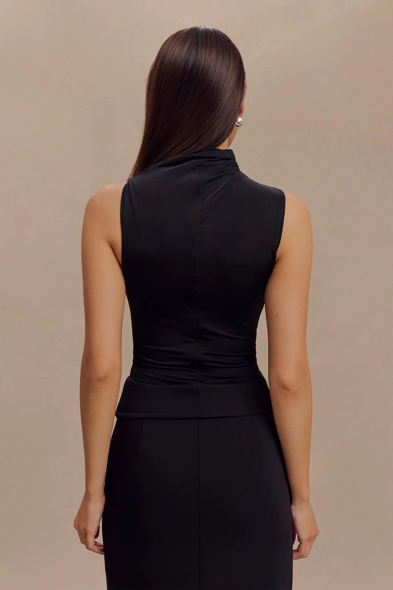 VentilatedArmholes Hadleigh Sleeveless Slinky Top - Black